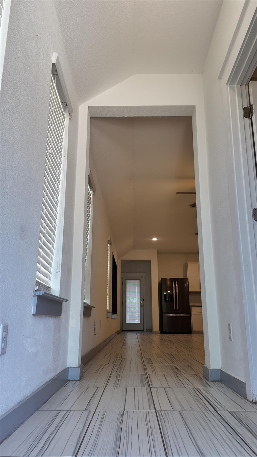 16911 Alturas Ave Property Photo 2