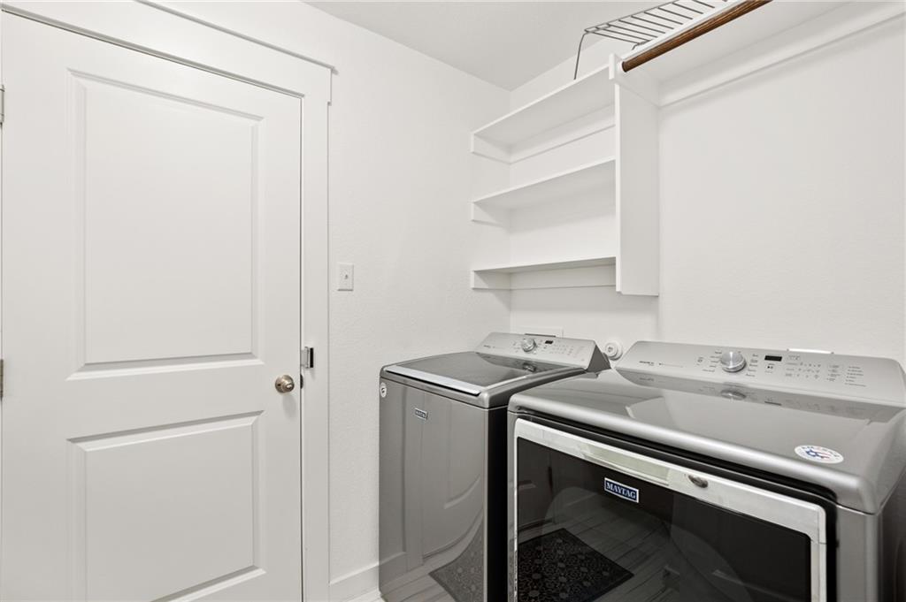 16911 Alturas Ave Property Photo 8