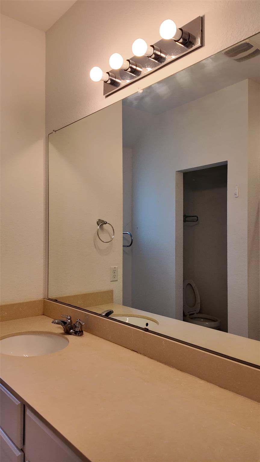 16911 Alturas Ave Property Photo 14