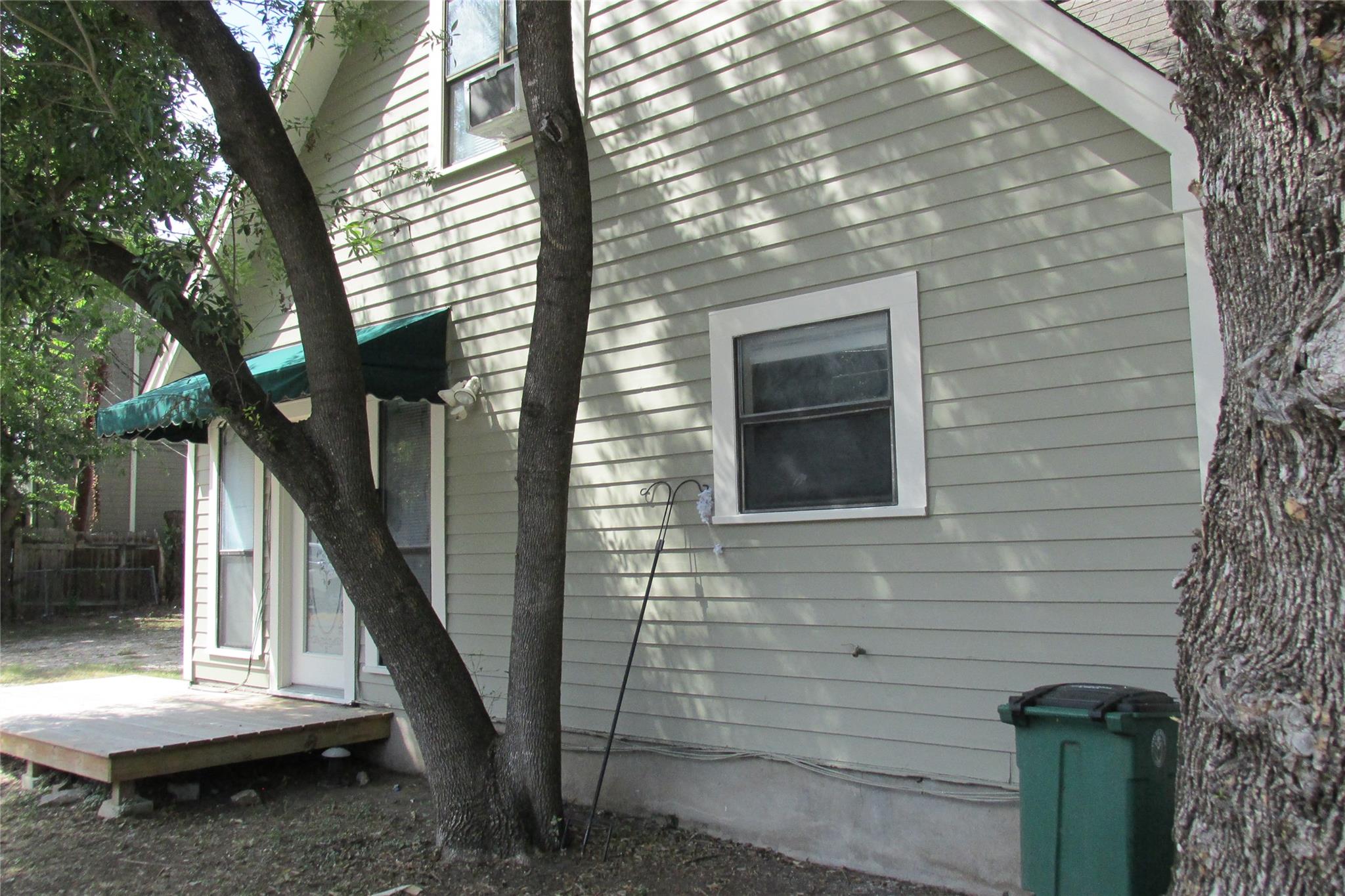 4500 Avenue G Ave #b Property Photo 3