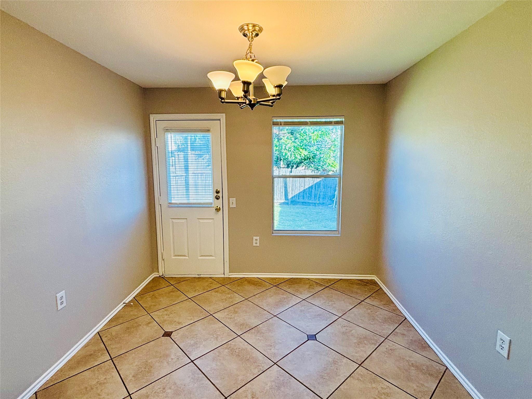 7424 Cayenne Ln Property Photo 11