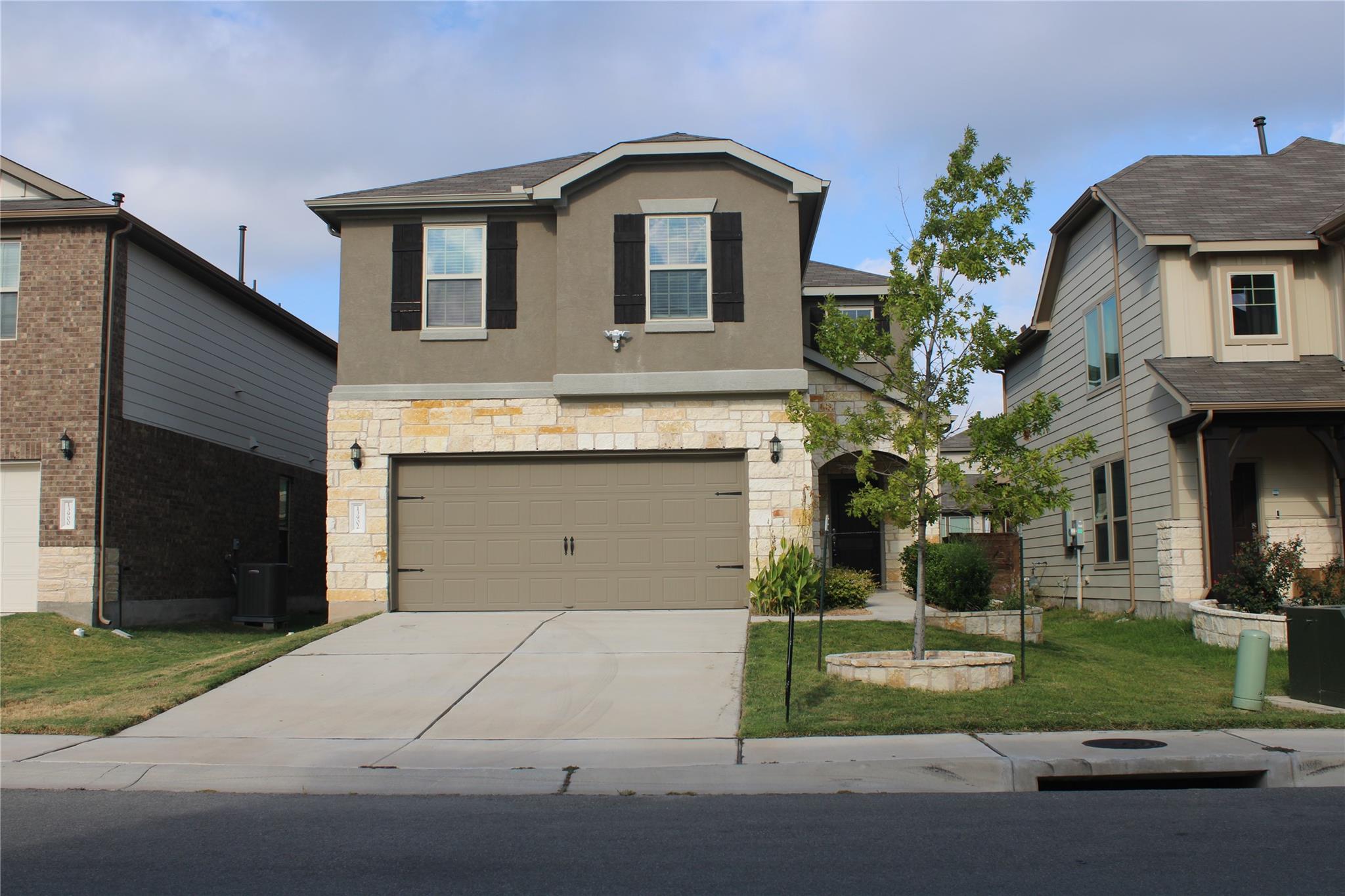 13902 Ilex Dr Property Photo 1
