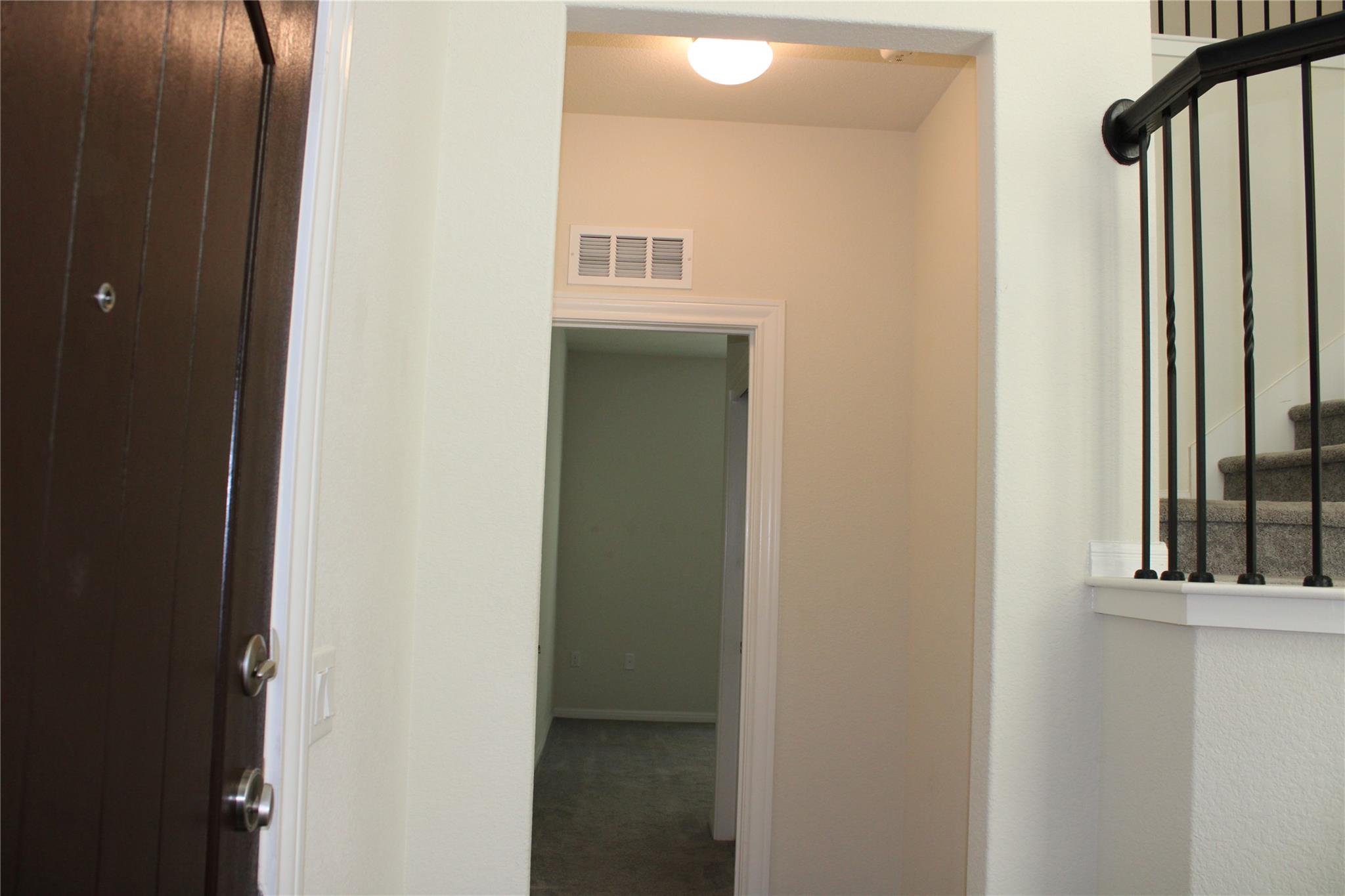 13902 Ilex Dr Property Photo 11