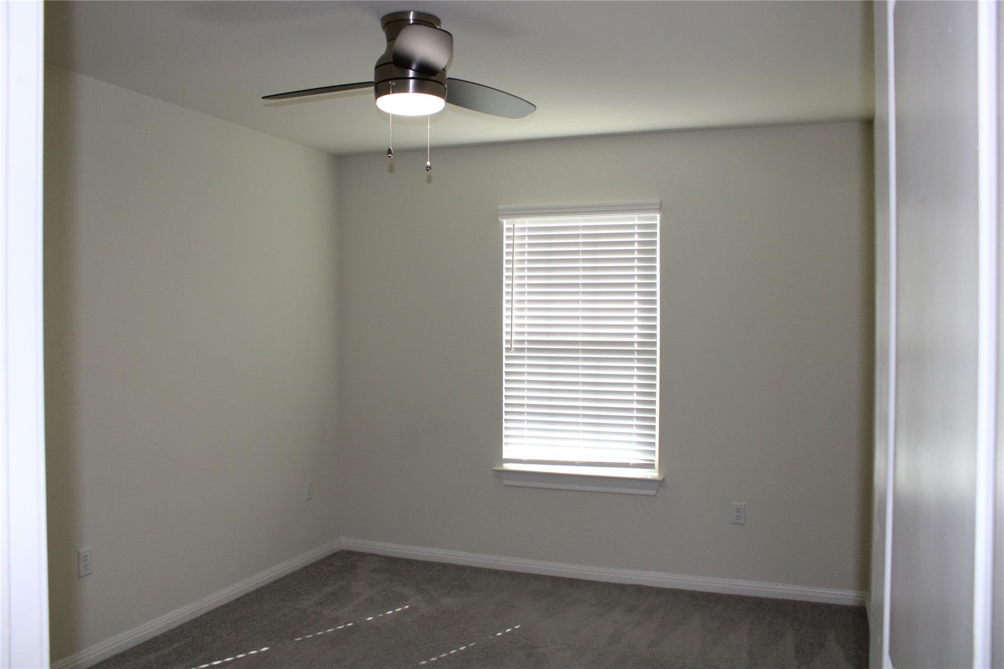 13902 Ilex Dr Property Photo 28
