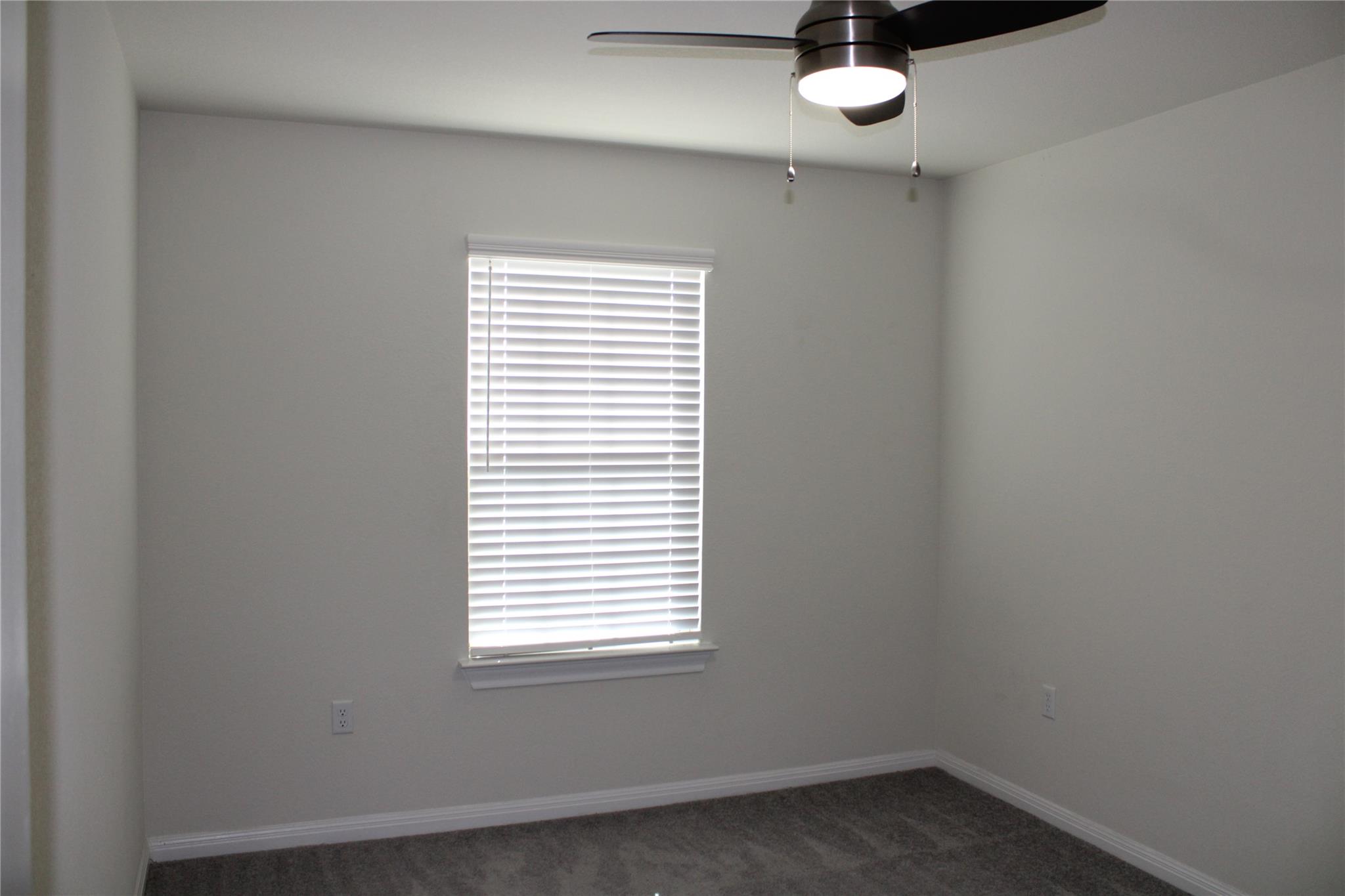 13902 Ilex Dr Property Photo 30