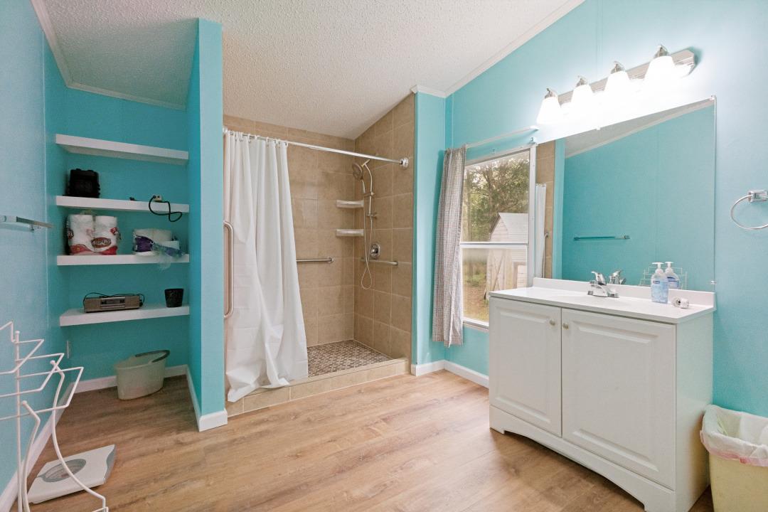 319 Green Oaks Dr Property Photo 11