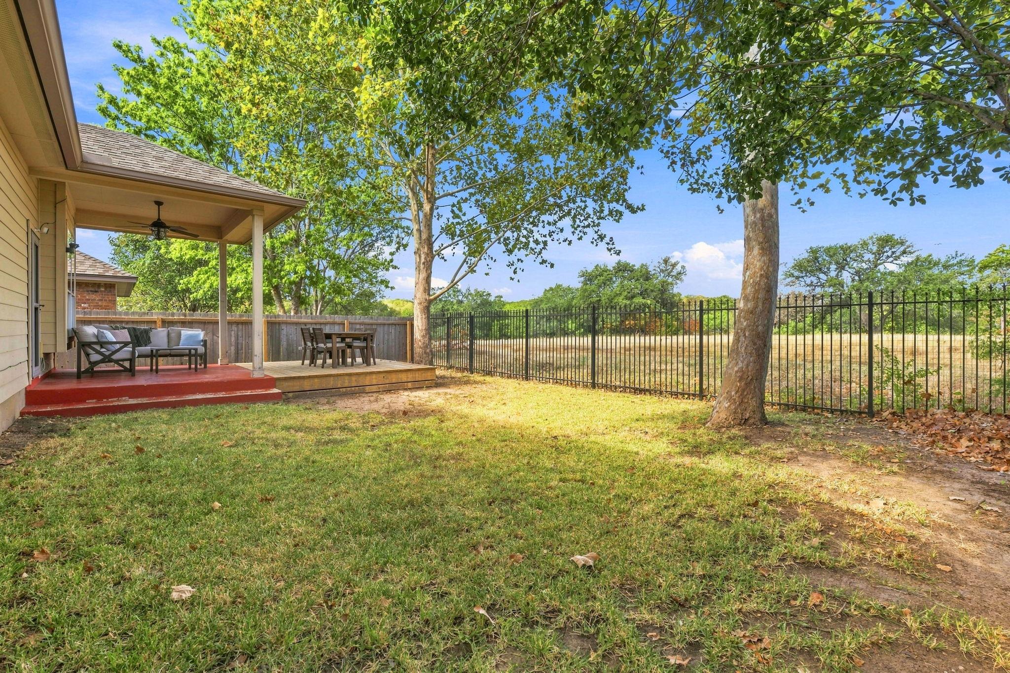 10416 Big Thicket Dr Property Photo 1