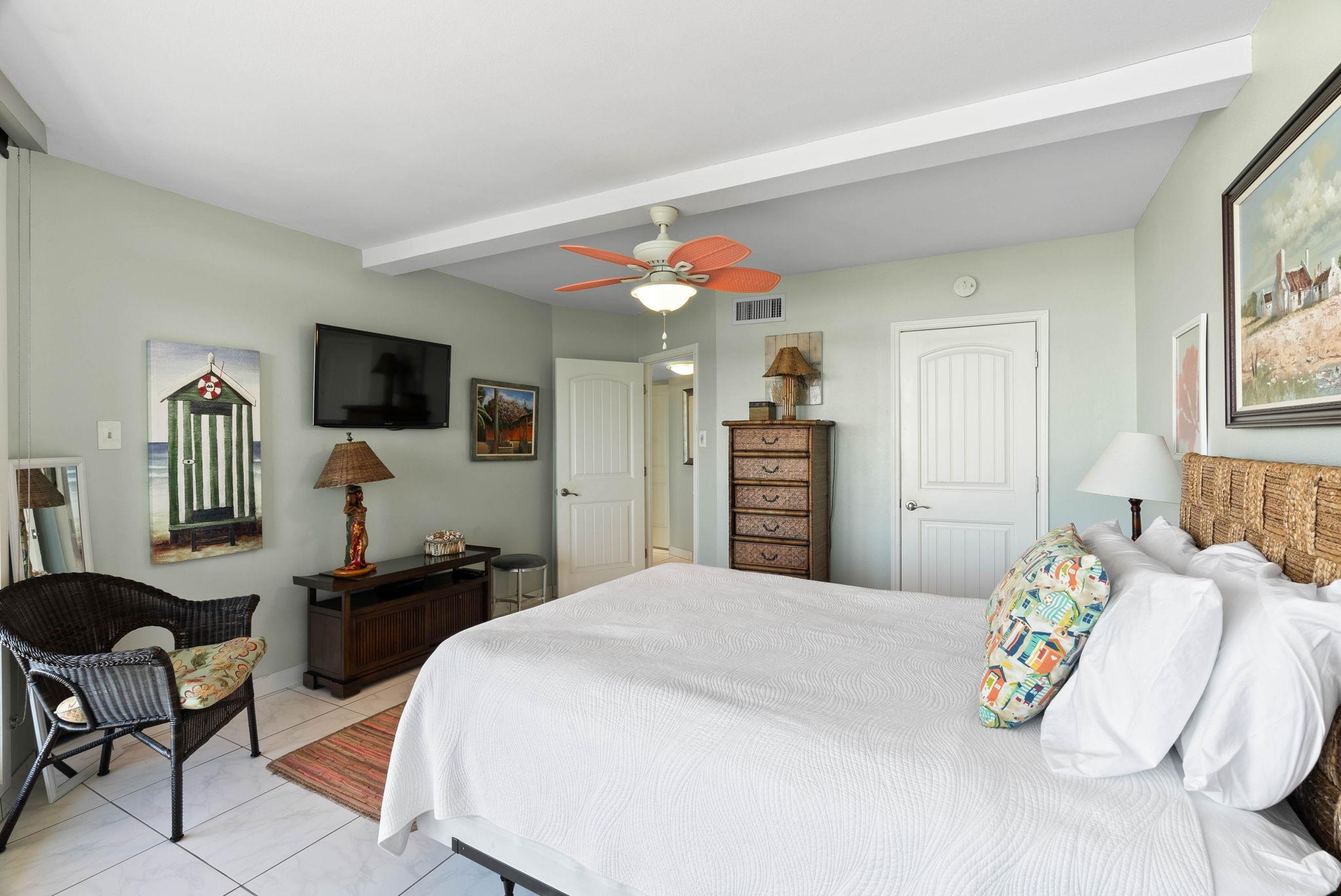 6649 Seacomber Dr #310 Property Photo 28