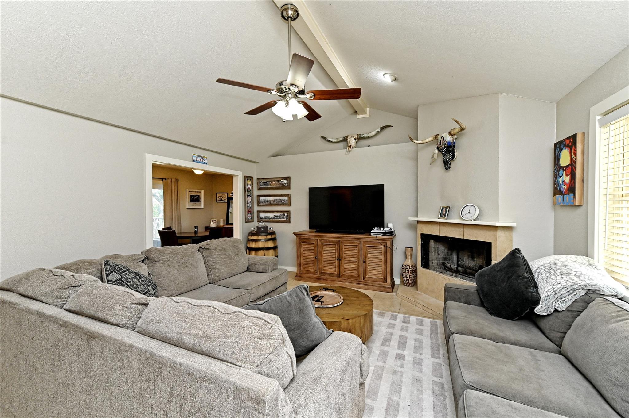 3248 Brass Buttons Trl Property Photo 4
