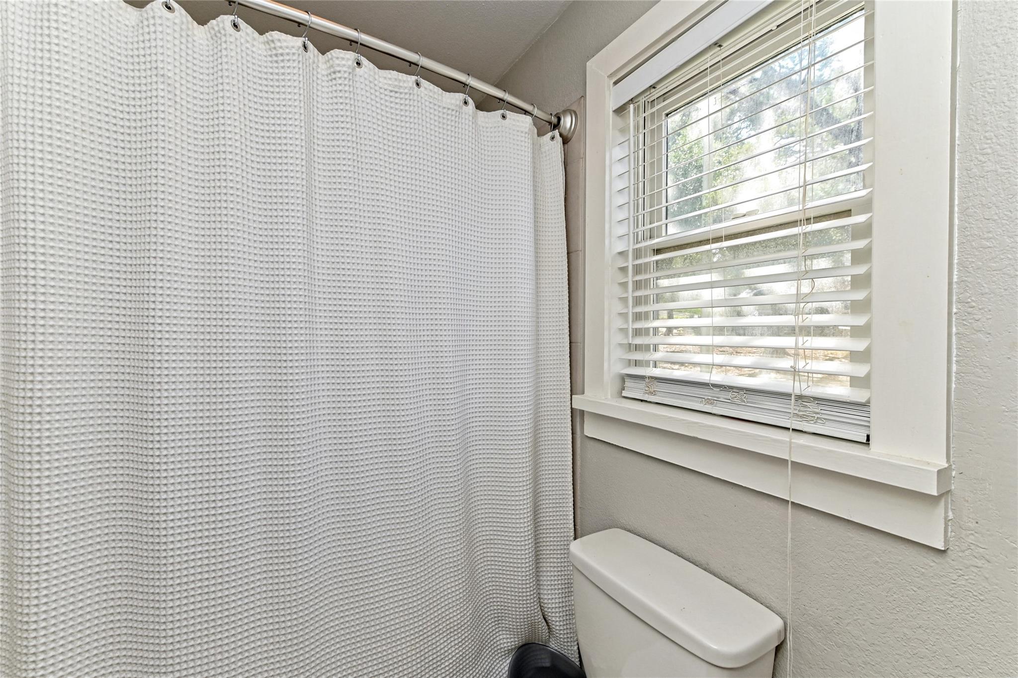 3248 Brass Buttons Trl Property Photo 17