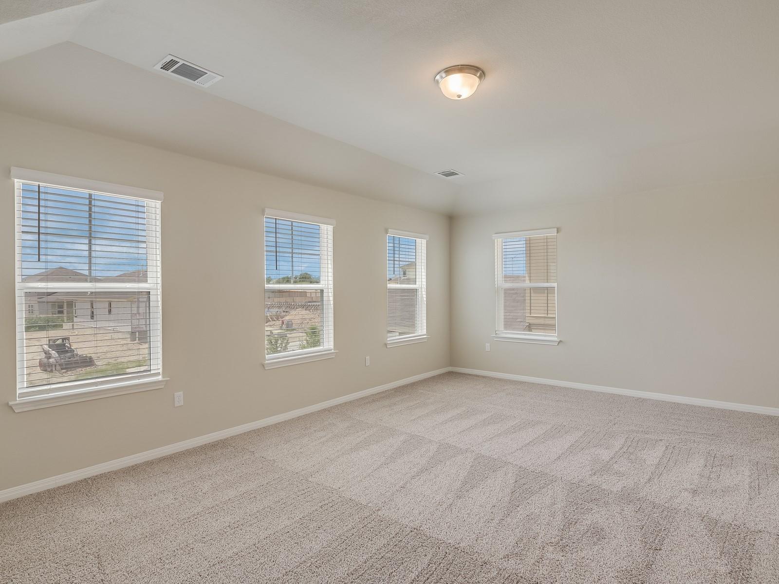 1528 Zion Dr Property Photo 6