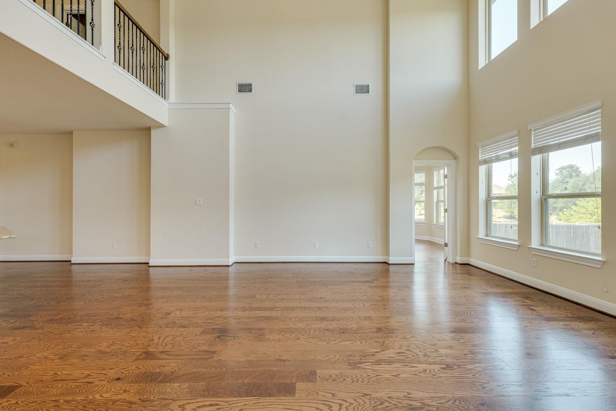 4233 Privacy Hedge St Property Photo 21