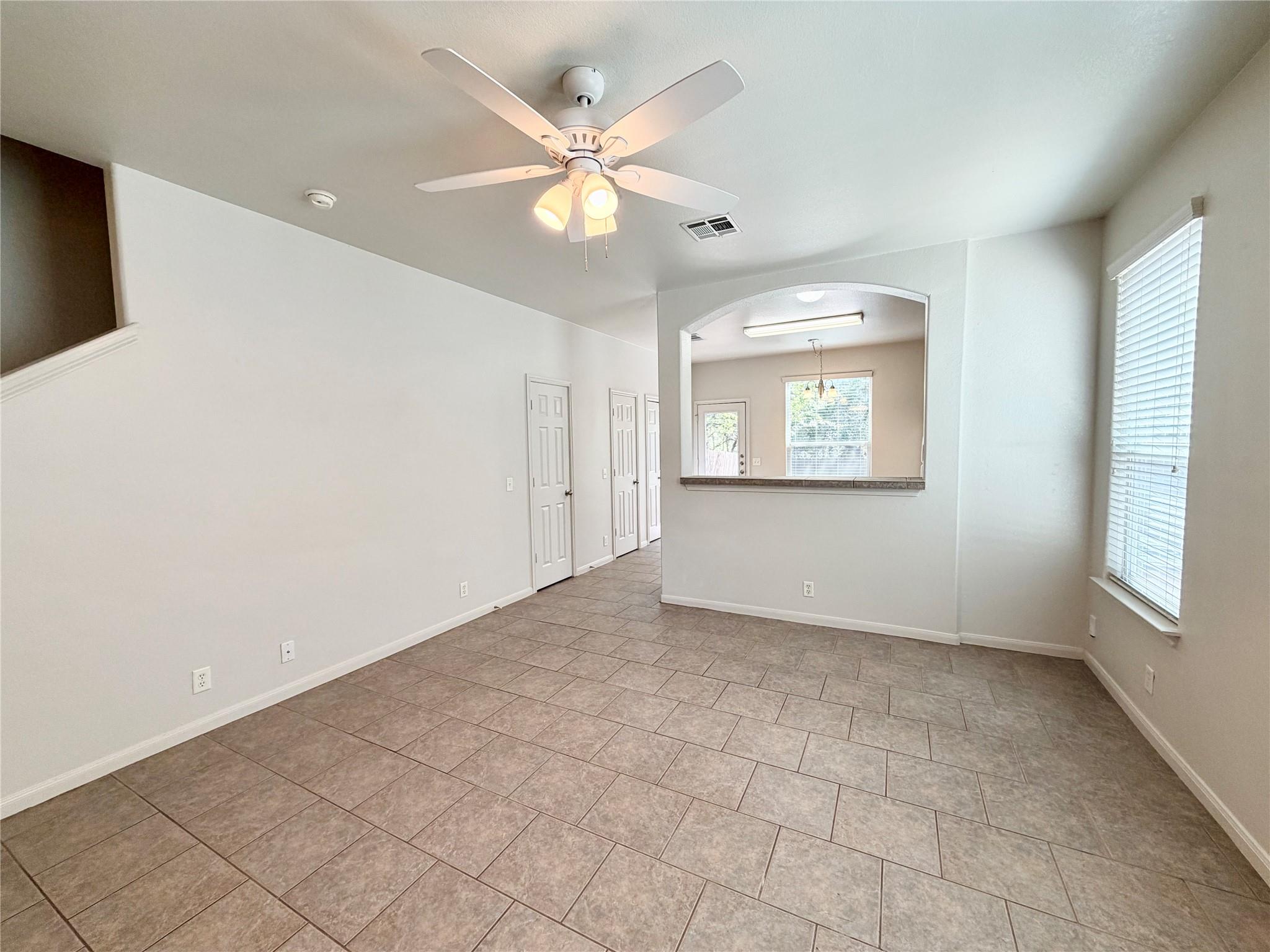2406 Allred Dr #a Property Photo 4