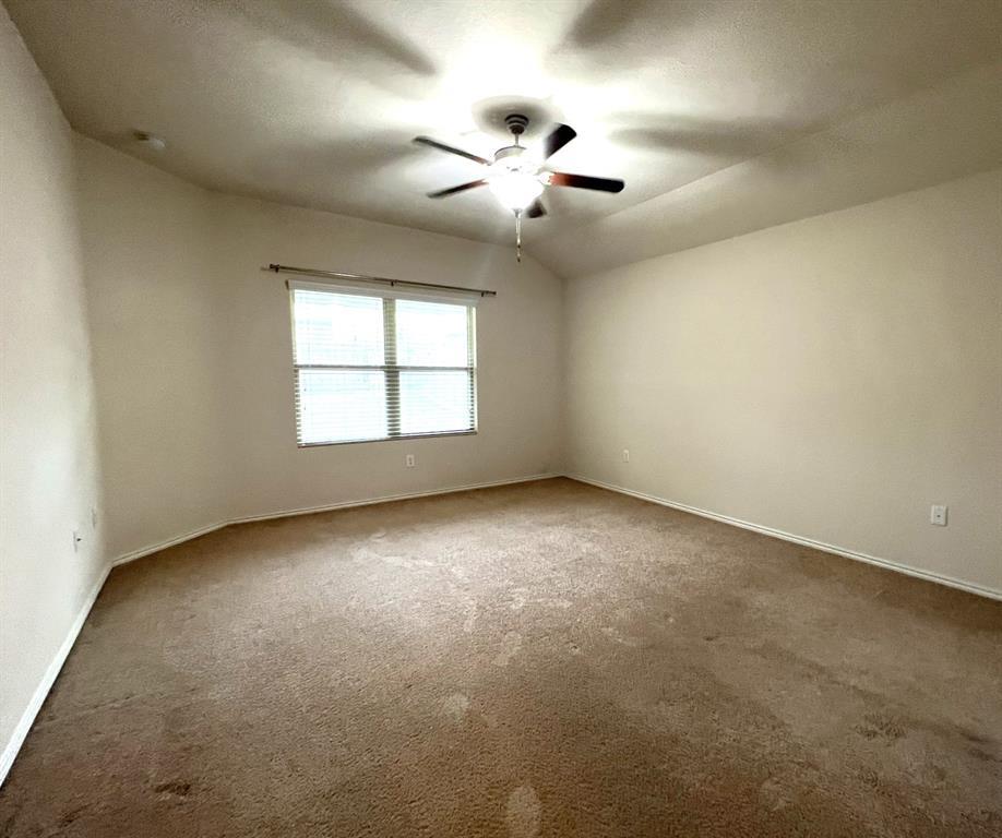5808 Eden Dr Property Photo 8