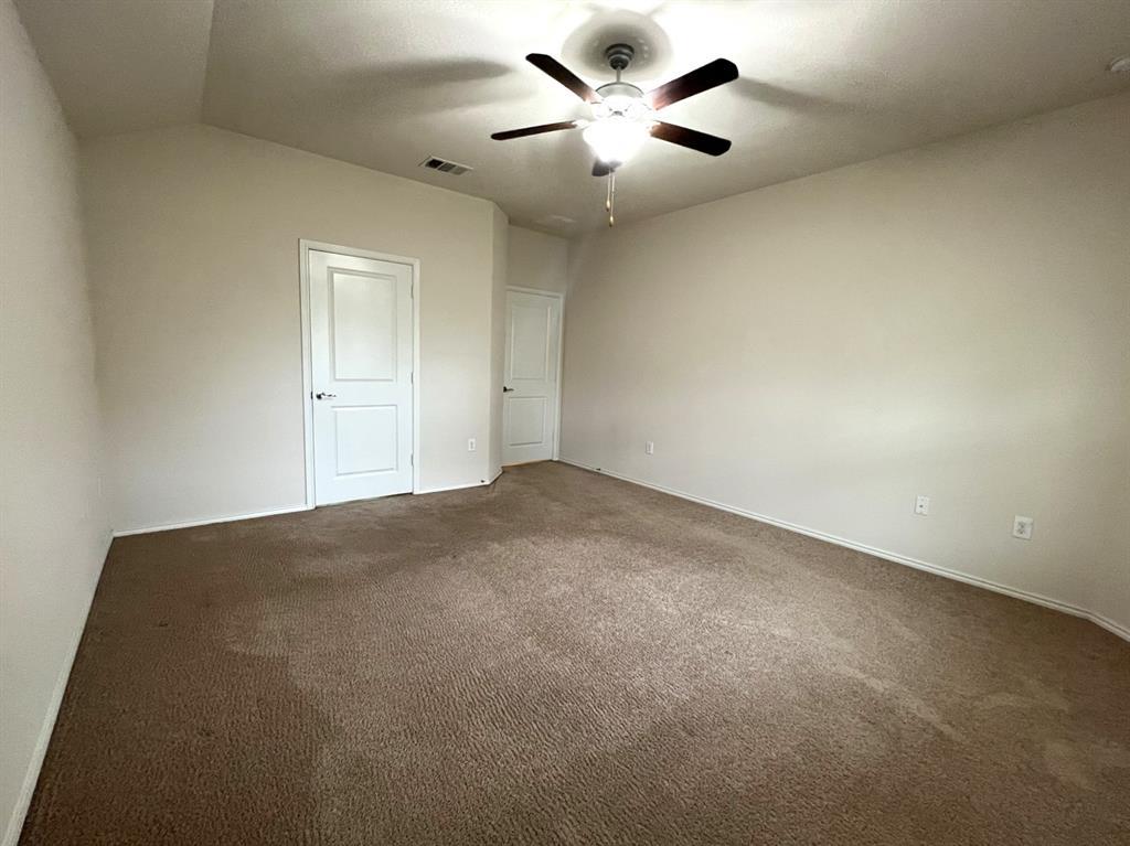 5808 Eden Dr Property Photo 9