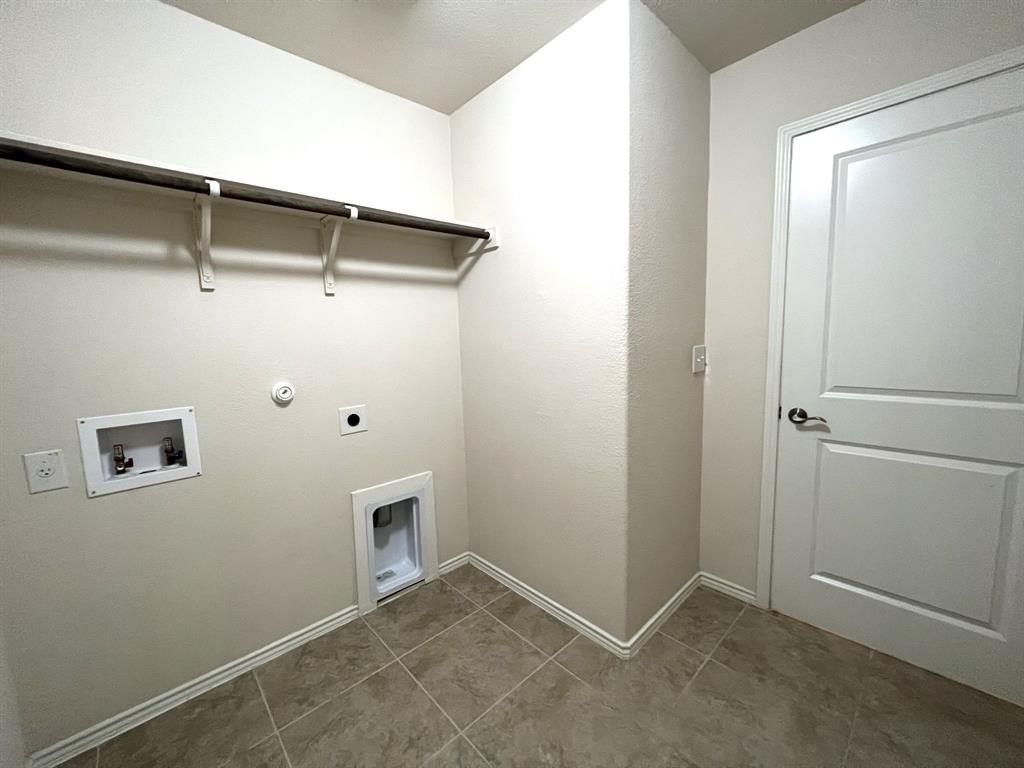 5808 Eden Dr Property Photo 16