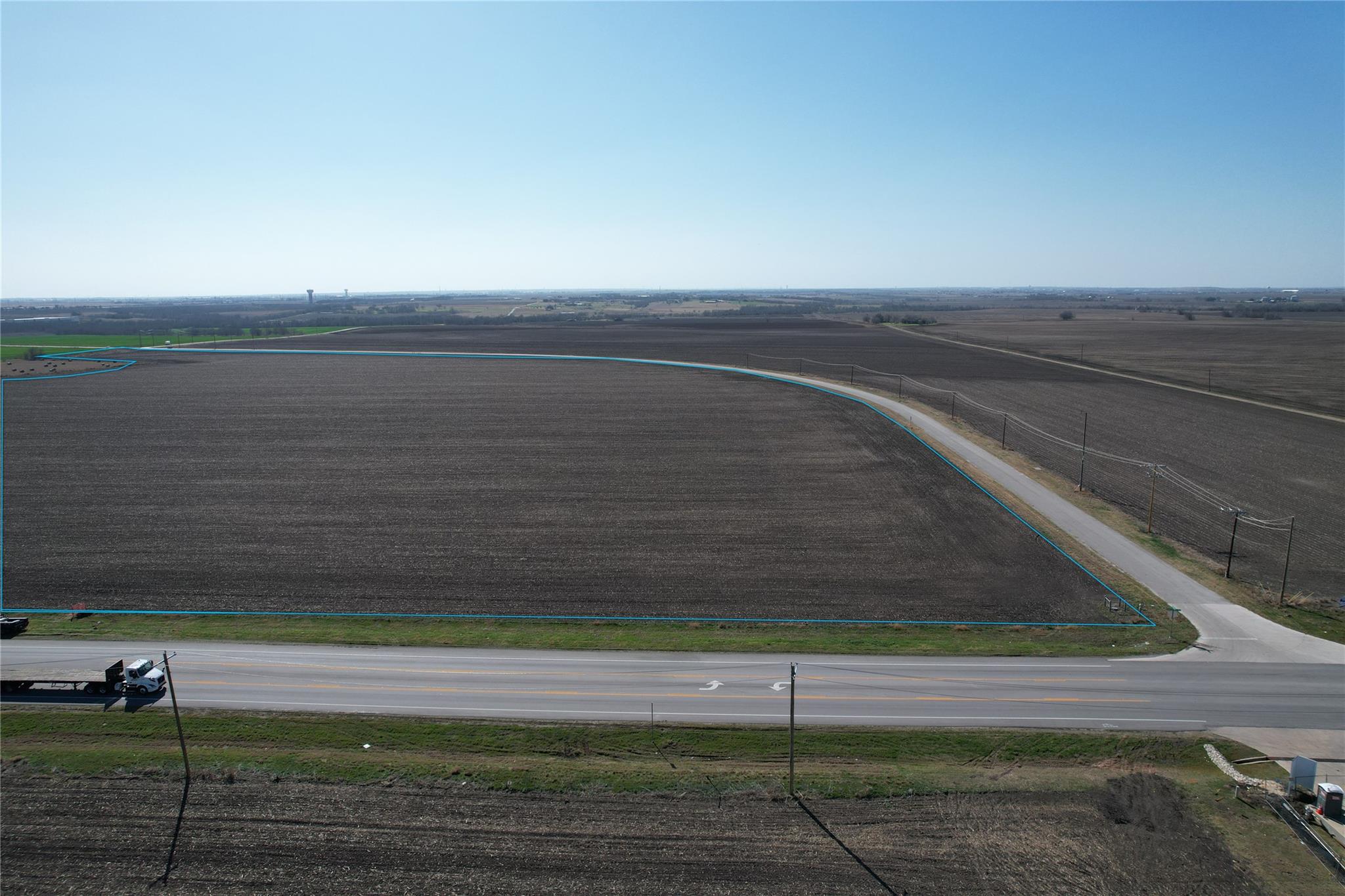 NA Fm-397 / Carlos Parker None Property Photo 1