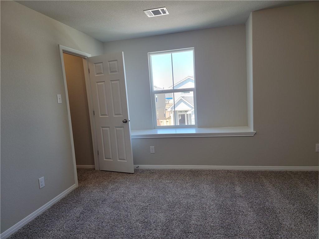 12813 Gilliland Ln Property Photo 24