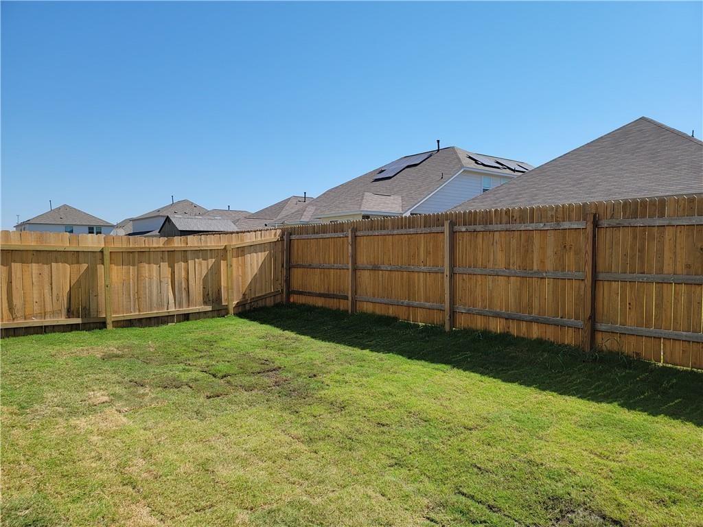 12813 Gilliland Ln Property Photo 32