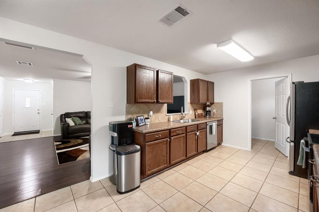 12420 Tay Ter Property Photo 7