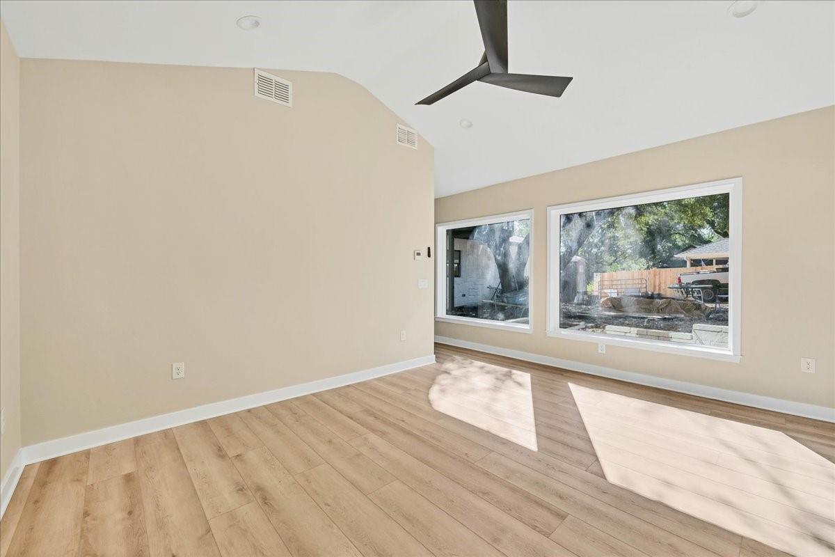 307 Hurst Creek Rd Property Photo 27