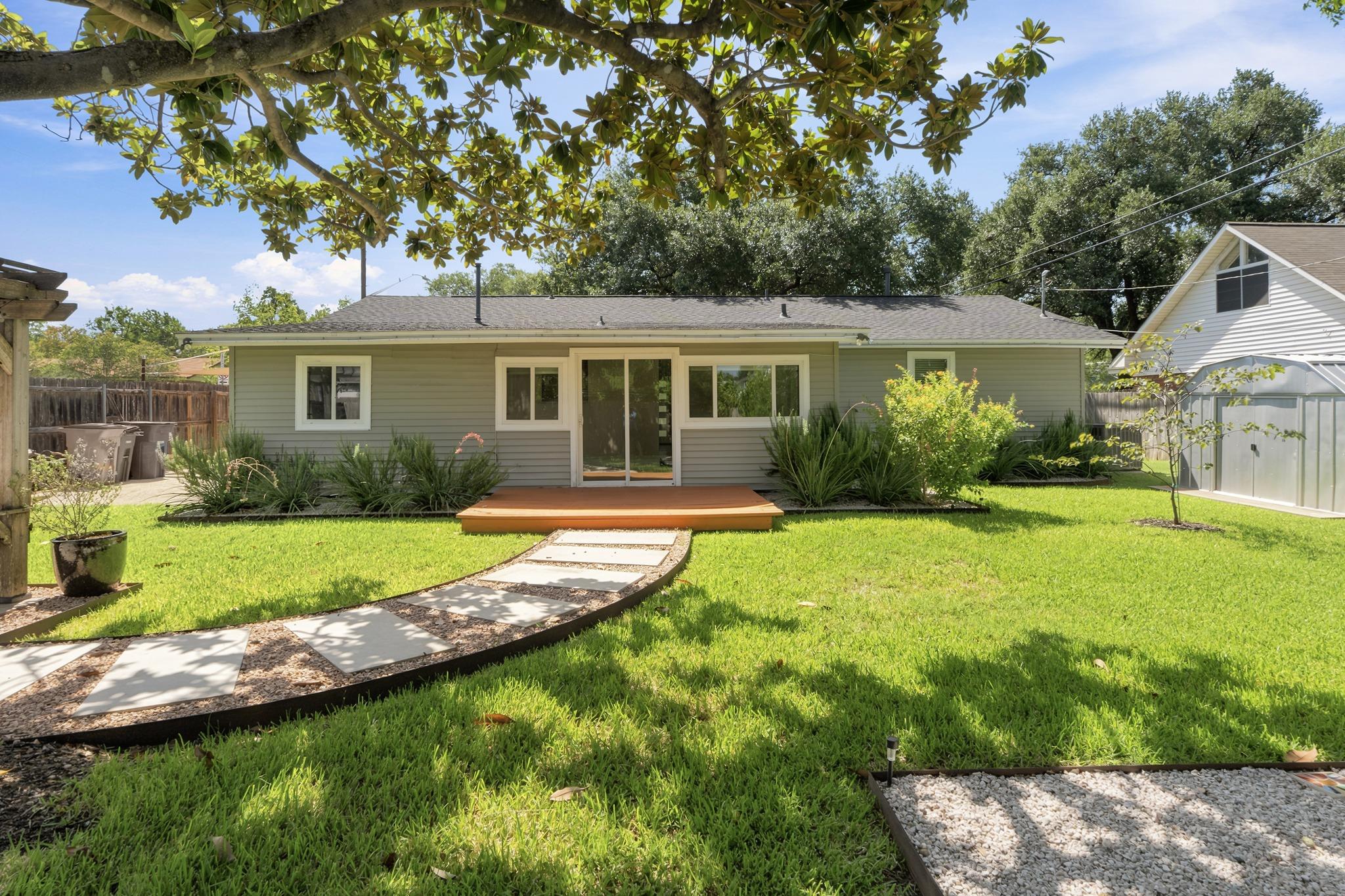 6706 Isabelle Dr Property Photo 29