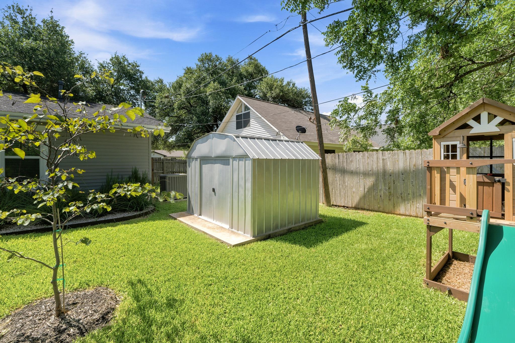 6706 Isabelle Dr Property Photo 32