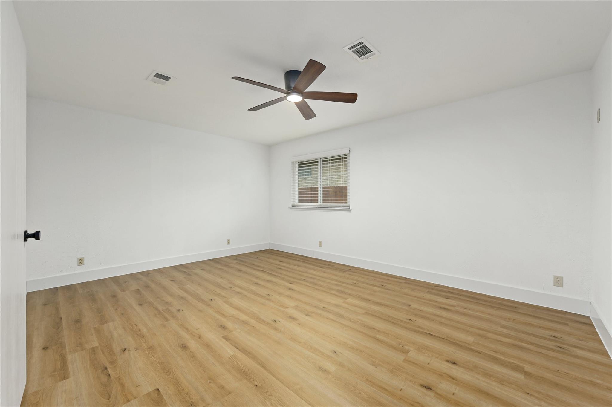 4808 Wind River Rd Property Photo 9