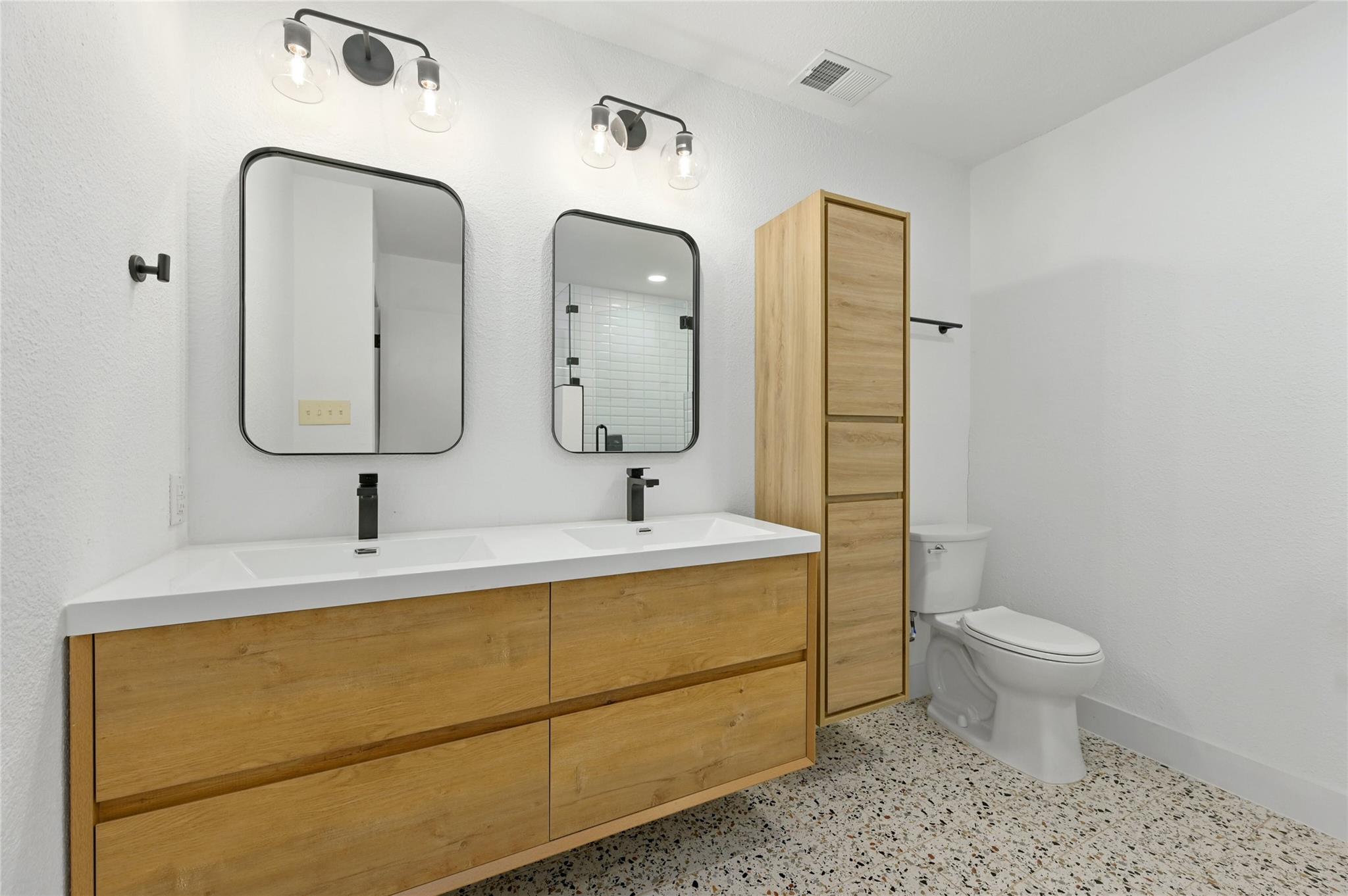 4808 Wind River Rd Property Photo 11