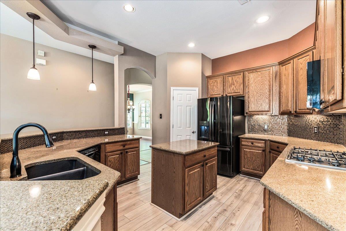 2507 Powderham Ln Property Photo 15