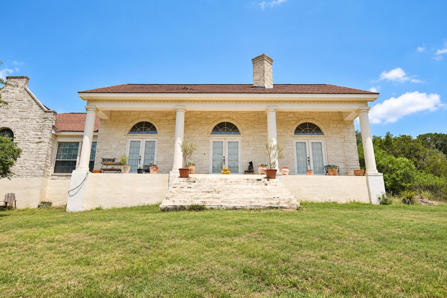 101 Harbour Vw Property Photo 1