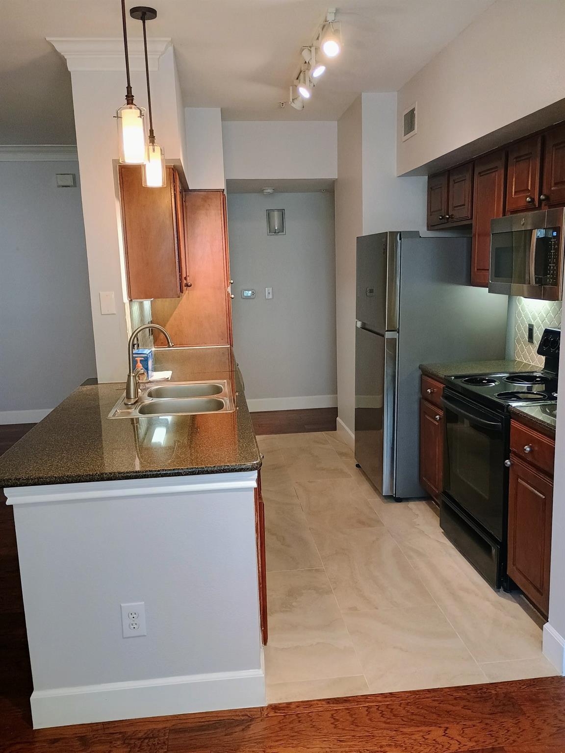 7701 Rialto Blvd #1422 Property Photo 15