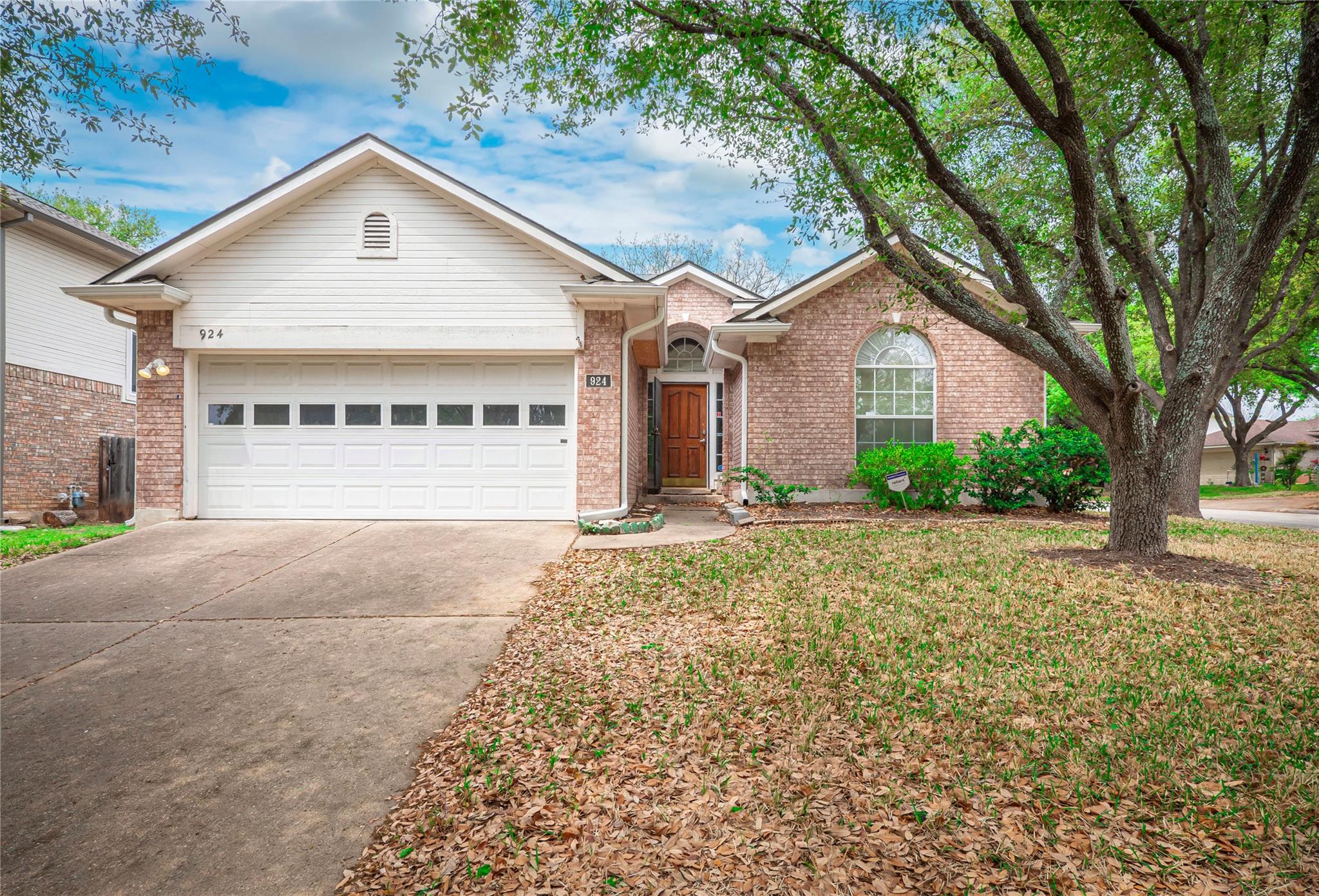 924 Double File Trl Property Photo
