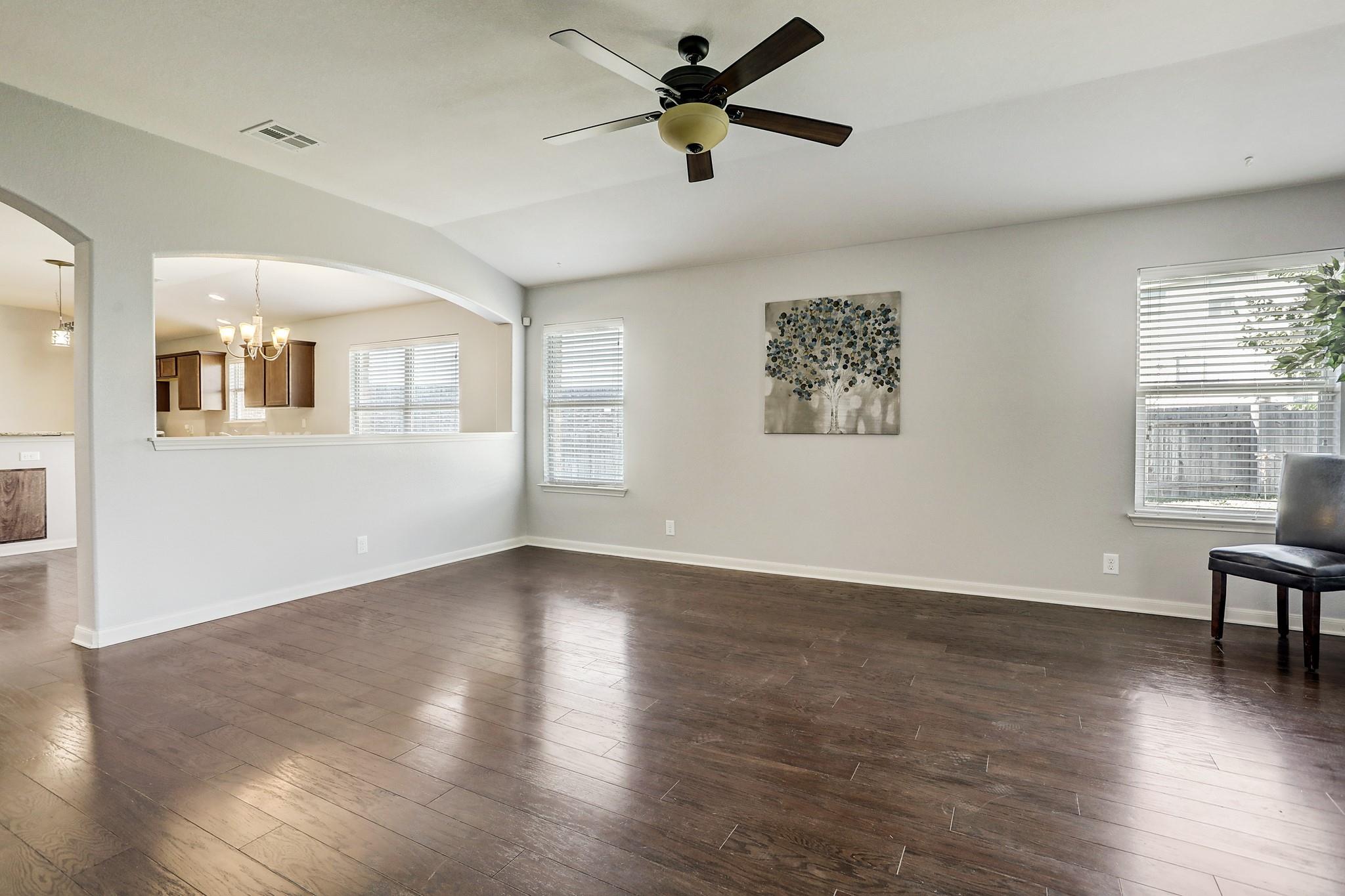 1213 Sunny Meadows Loop Property Photo 21