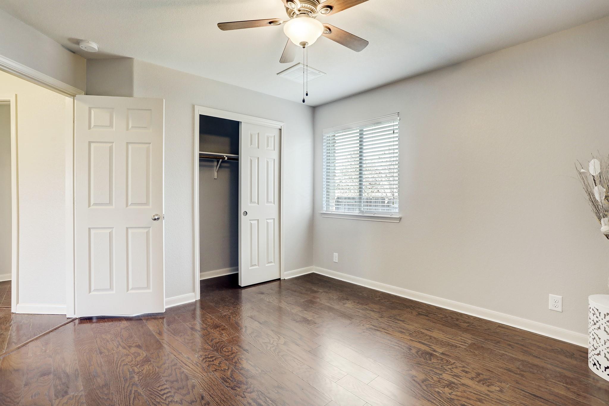 1213 Sunny Meadows Loop Property Photo 28