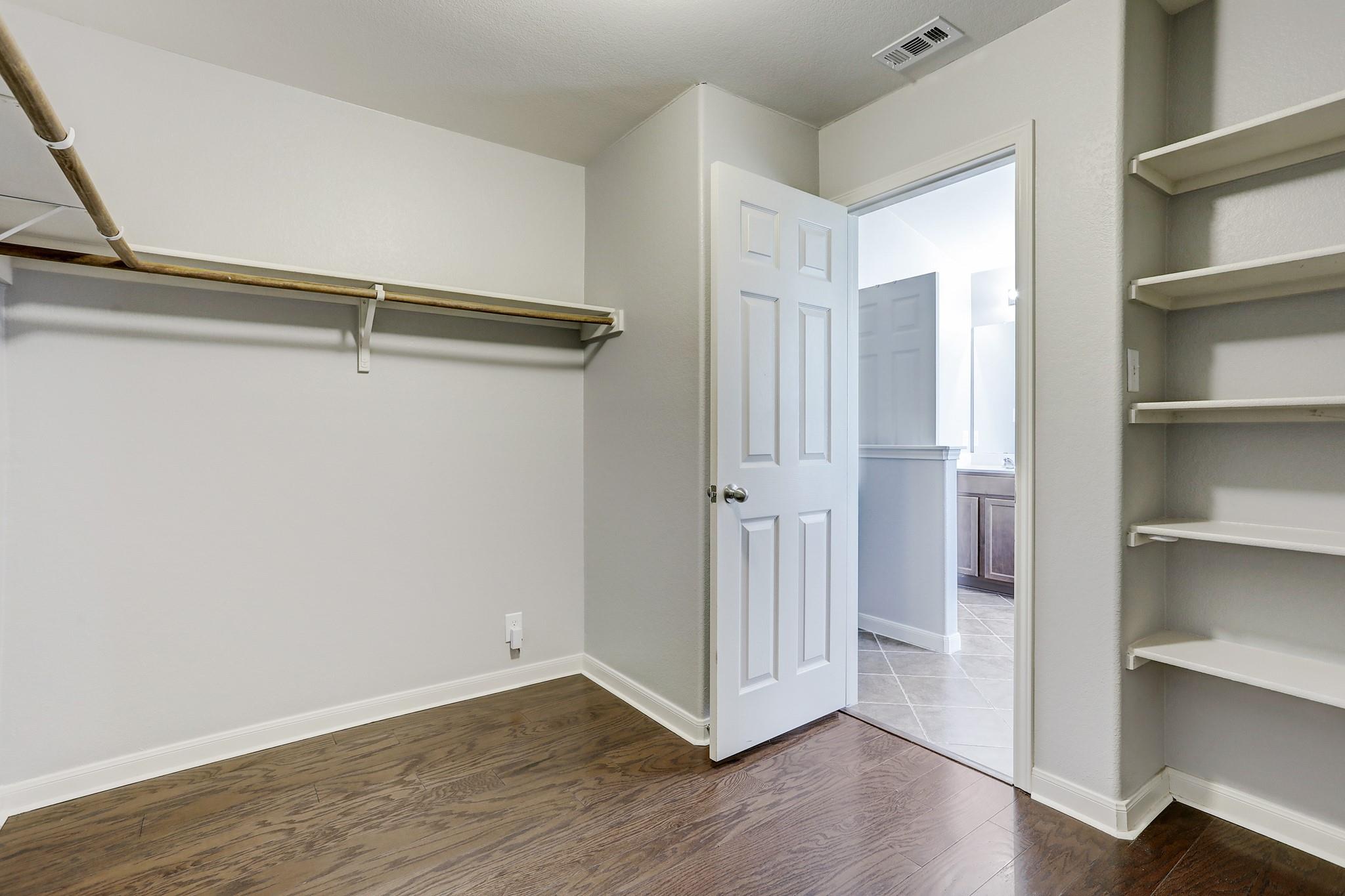 1213 Sunny Meadows Loop Property Photo 31