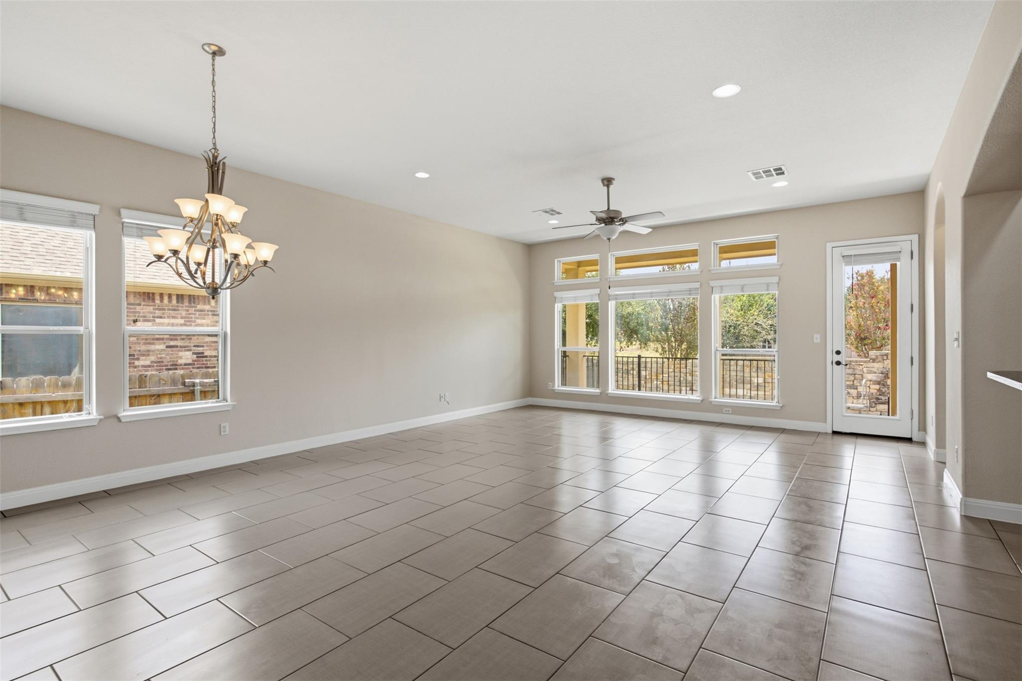 105 Aspen Trl Property Photo 5