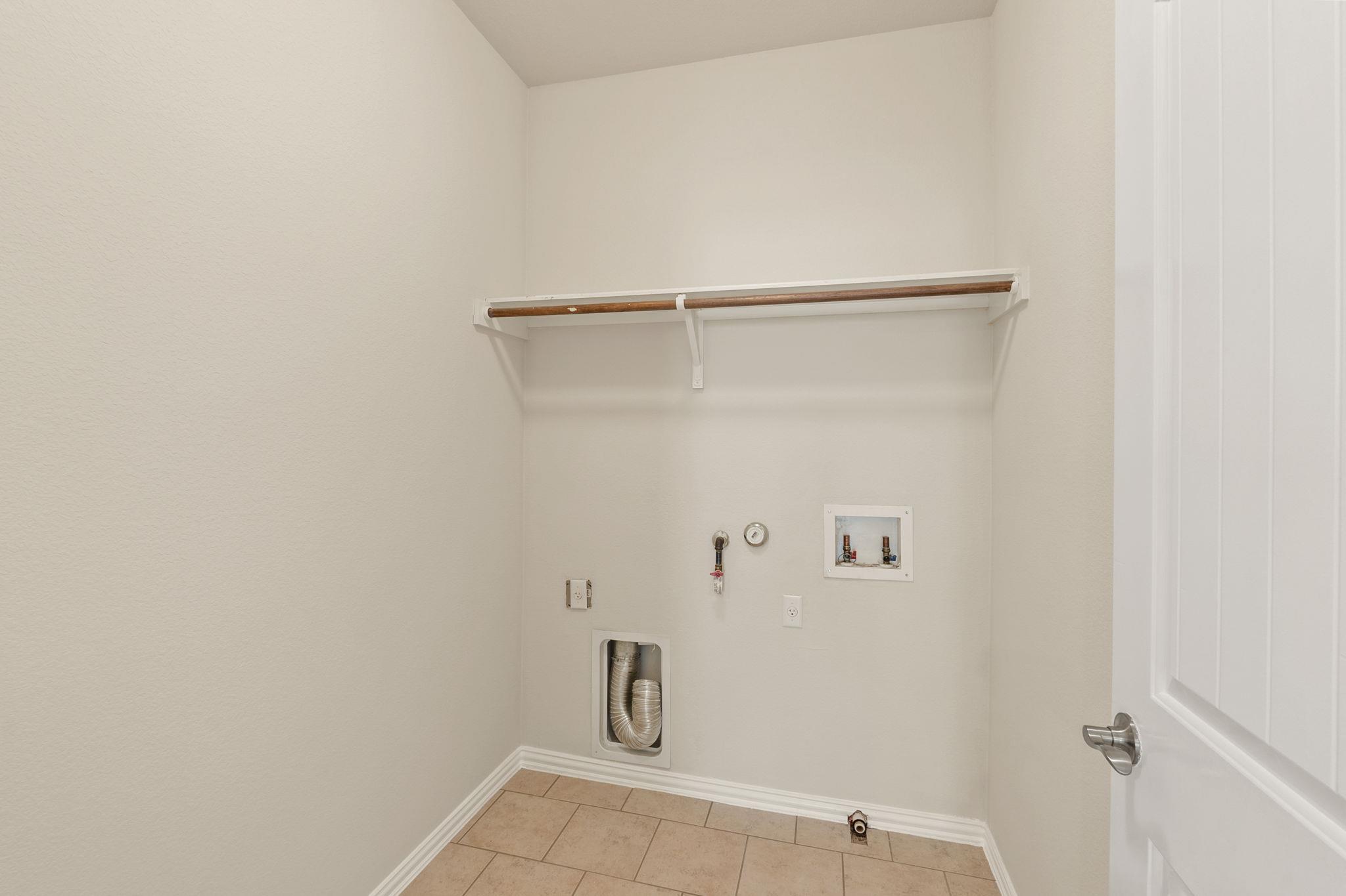 5713 Little Theater Bnd Property Photo 29
