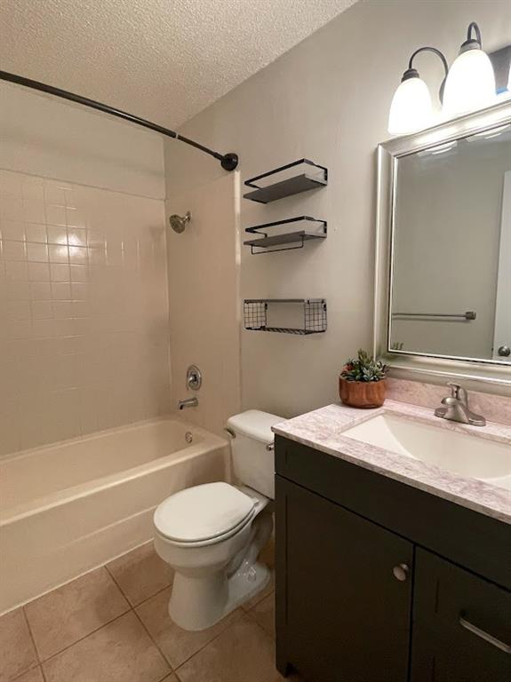 1808 Prairie Knoll Ct B Property Photo 15