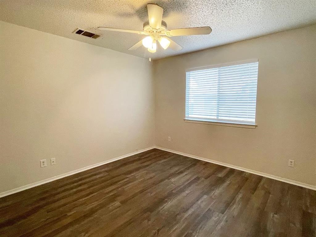 1808 Prairie Knoll Ct B Property Photo 17
