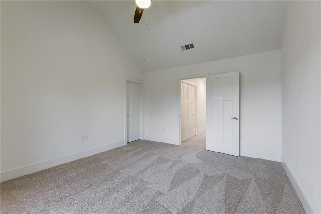 402 Conservation Dr #20 Property Photo 15
