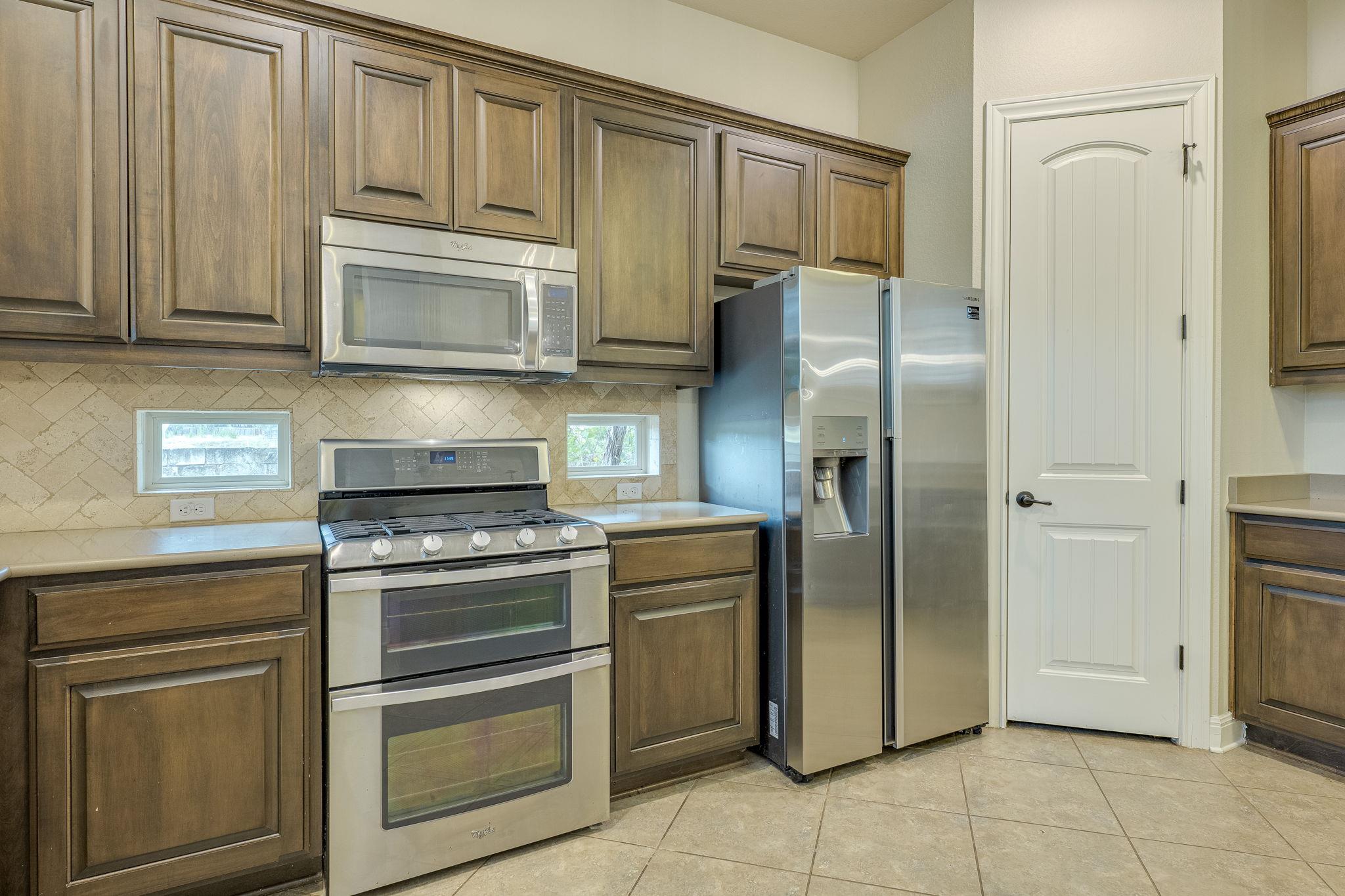 12301 Canera Ct Property Photo 3