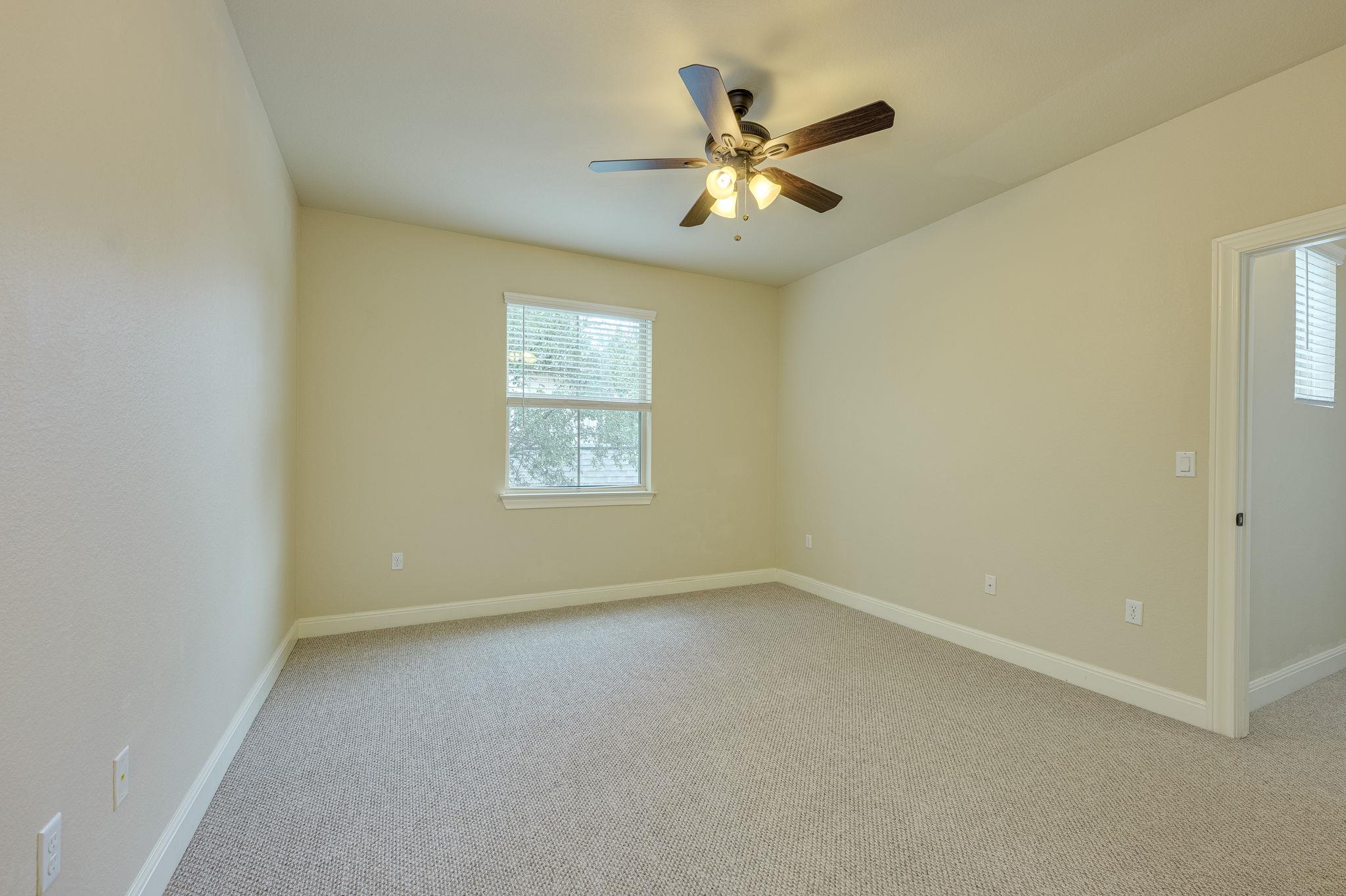 12301 Canera Ct Property Photo 24