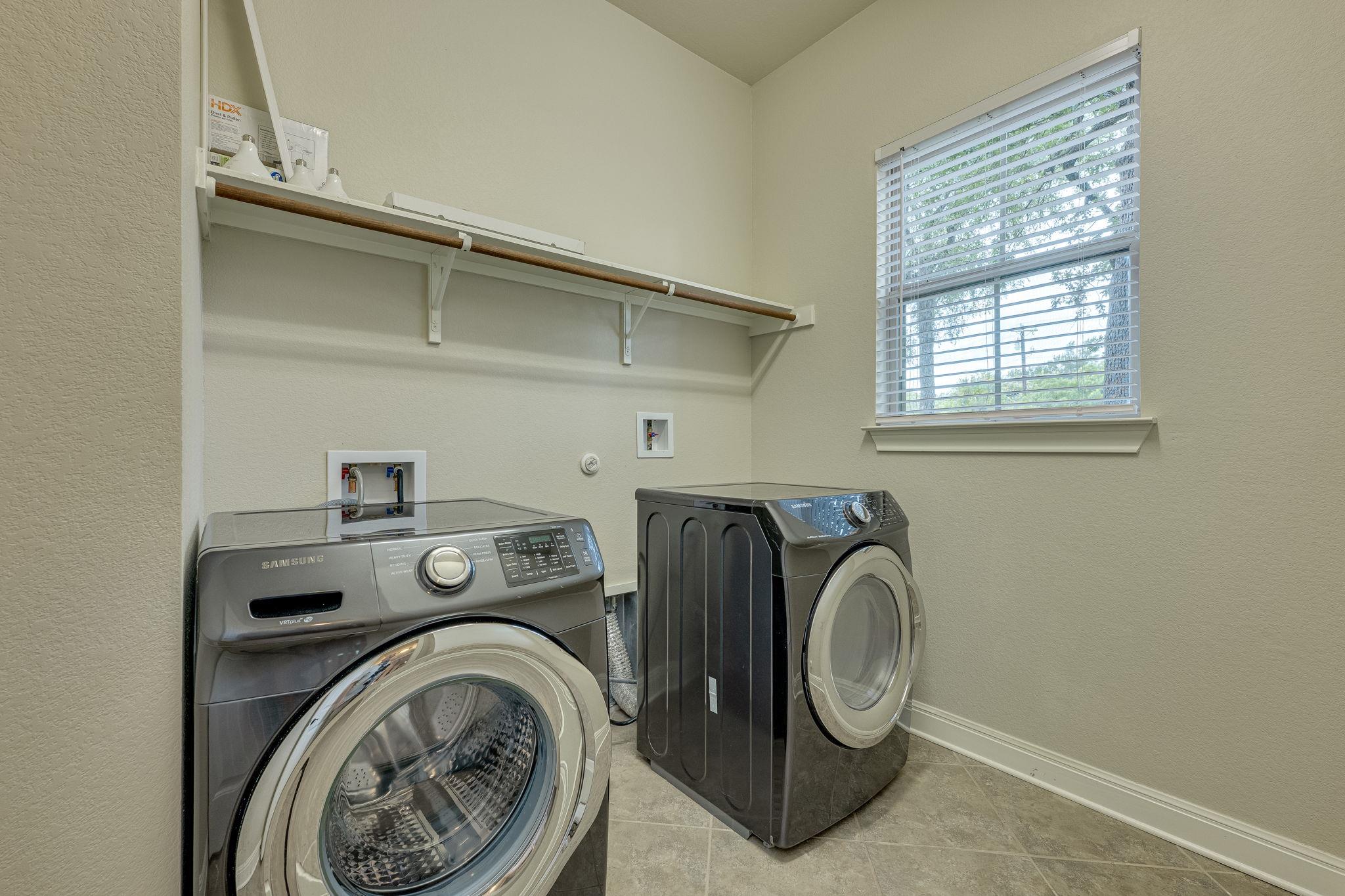 12301 Canera Ct Property Photo 27
