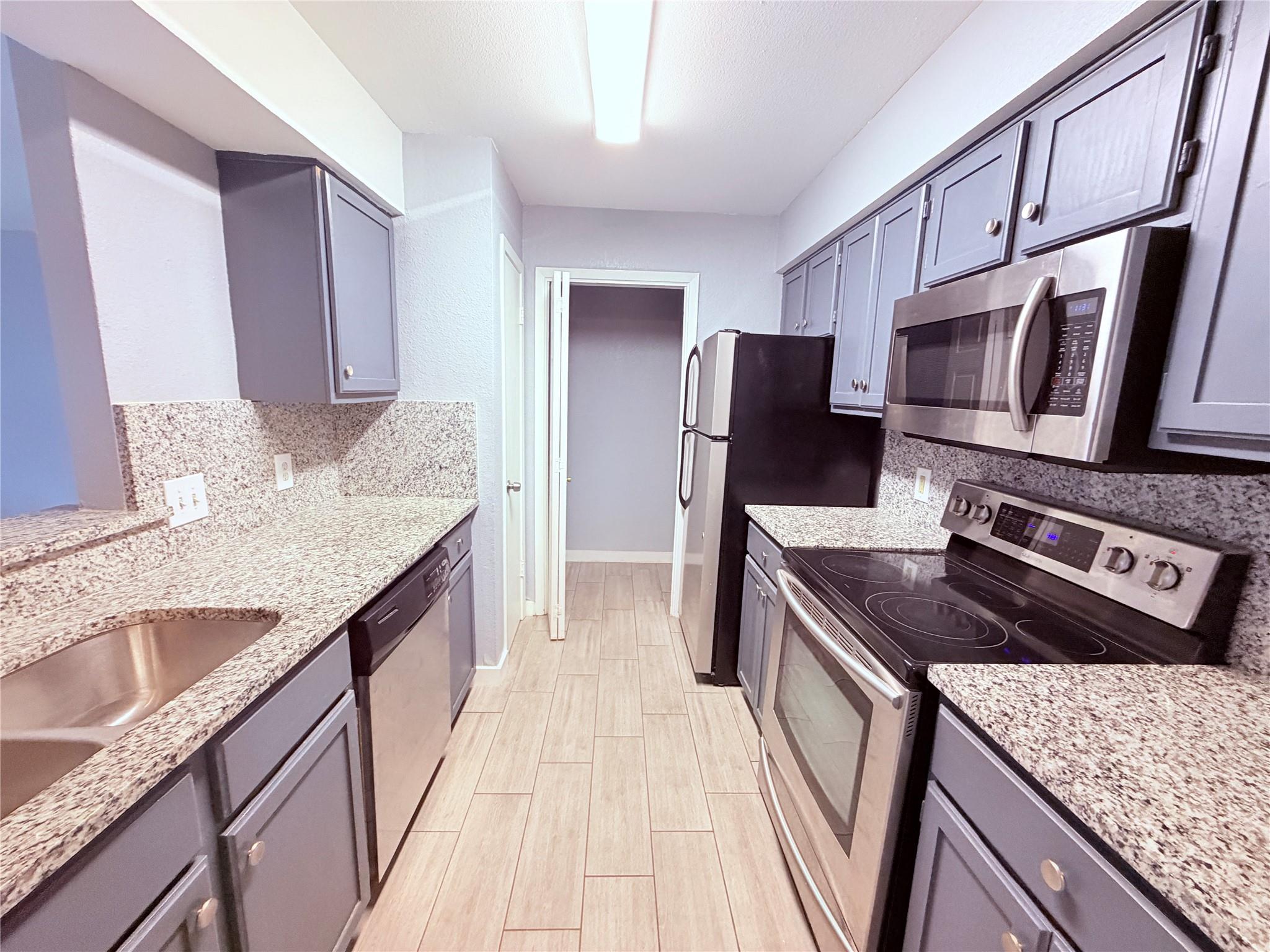 8801 Schick Rd #b Property Photo 10