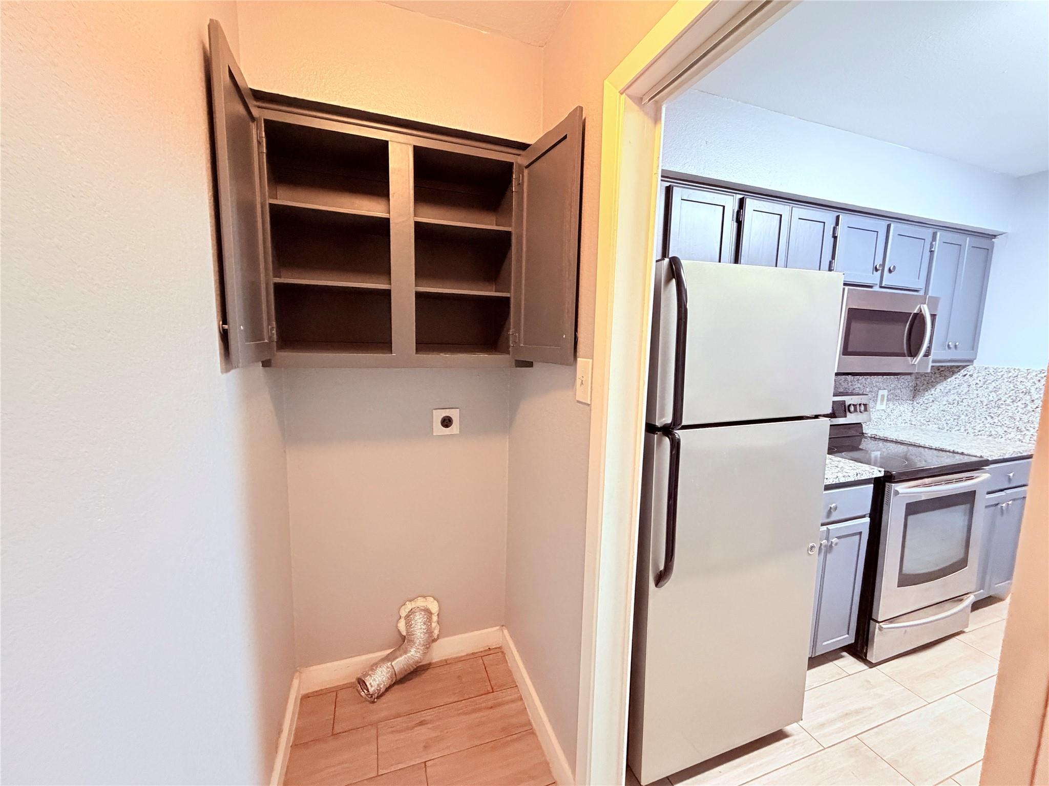 8801 Schick Rd #b Property Photo 14