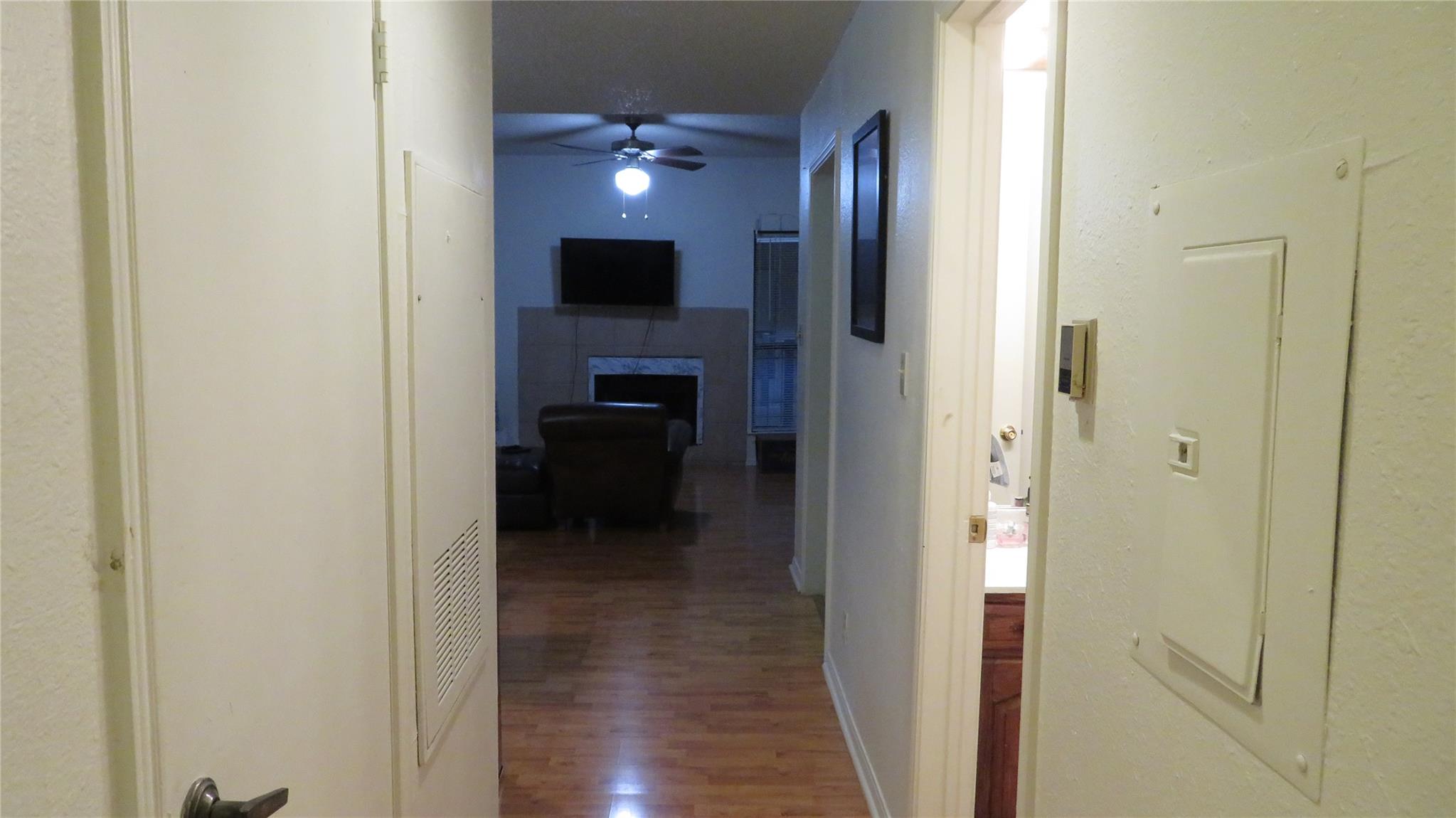 1910 Robbins Place Pl #202 Property Photo 12