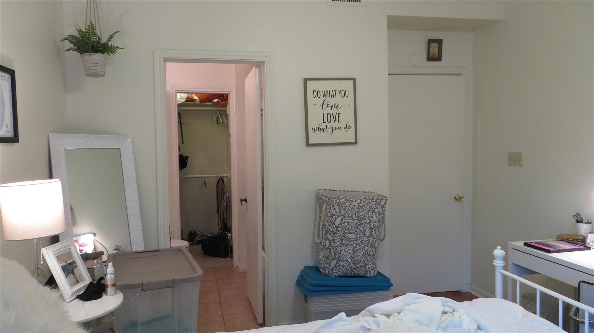 1910 Robbins Place Pl #202 Property Photo 18