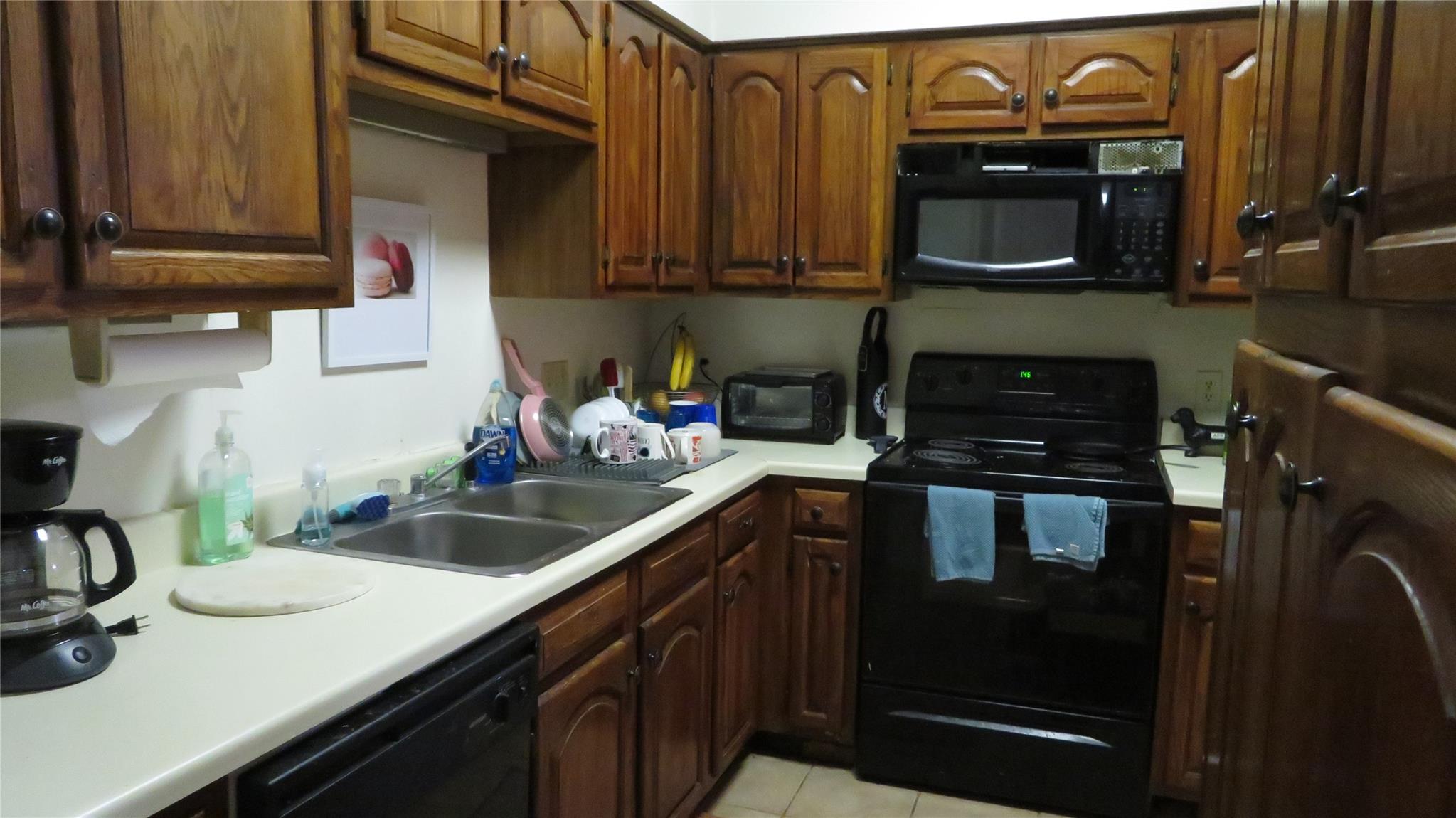 1910 Robbins Place Pl #202 Property Photo 35