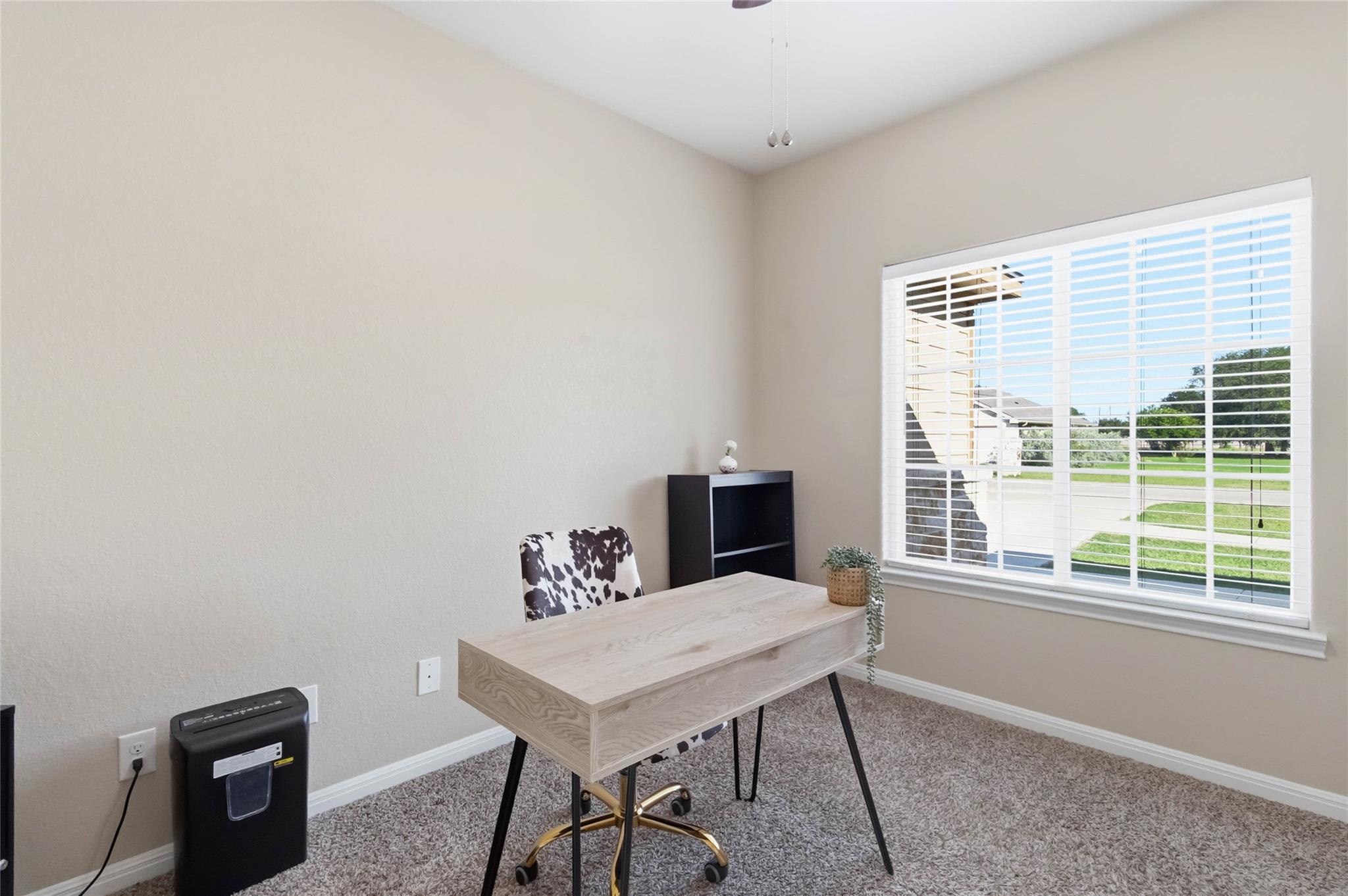 285 Hummingbird Way Property Photo 30